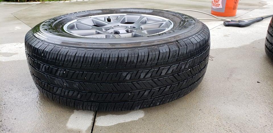 Jeep Gladiator Selling Overland Rims and Tires with OEM TPMS - $600 269770991_608231370258801_5680028183992581998_n