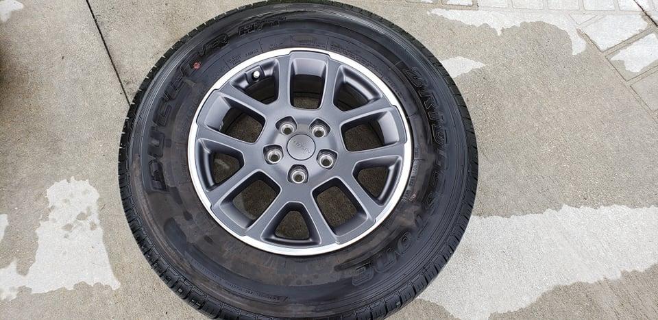 Jeep Gladiator Selling Overland Rims and Tires with OEM TPMS - $600 269786082_338096661471173_3166805132835895258_n