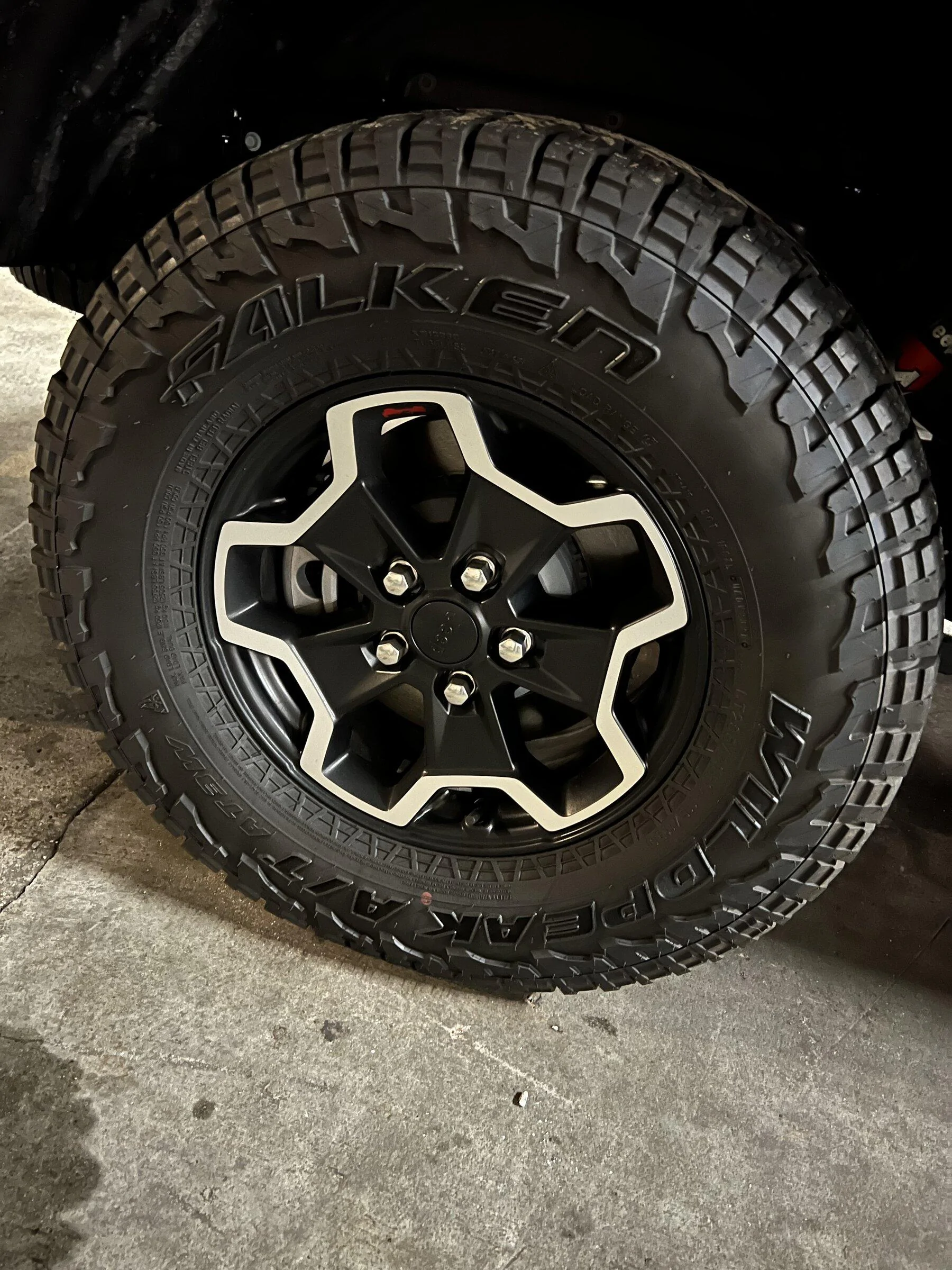 Jeep Gladiator Rubicon Upgrade Wheels + Tires + TPMS + Spare / Polished Black w/ Falken ATs 1k miles! 7C716AAB-5A85-4ADB-A63B-A66F48FDA23A