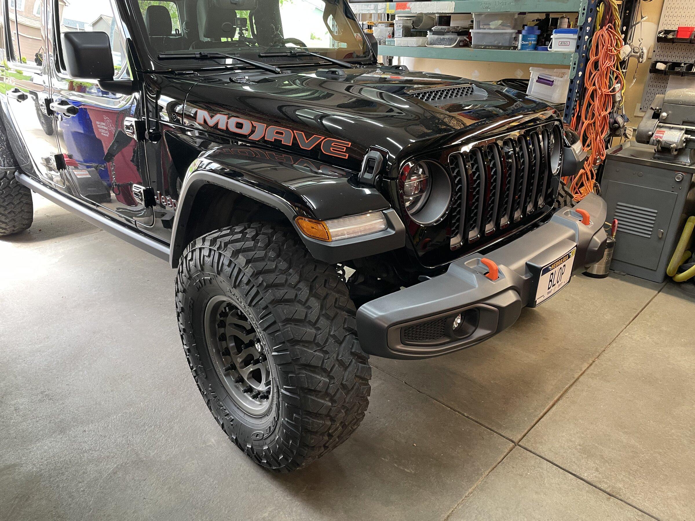 Jeep Gladiator 37" tires on my 2021 Mojave without lift kit ? IMG_0603