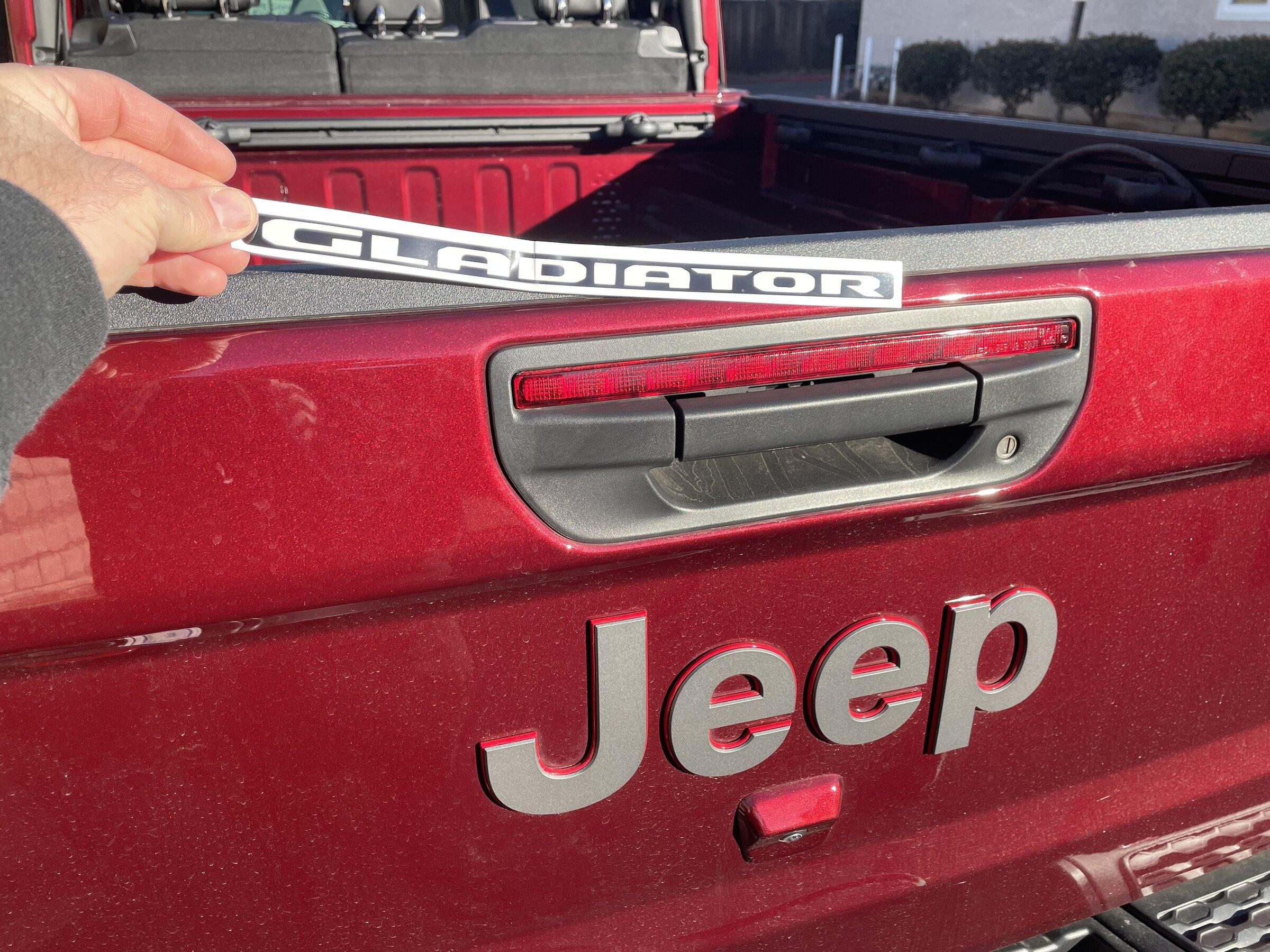 Jeep Gladiator The Good, The Bad and The Ugly. 9DB74F8B-C529-4547-B7DF-FDE1CBCF8C6E