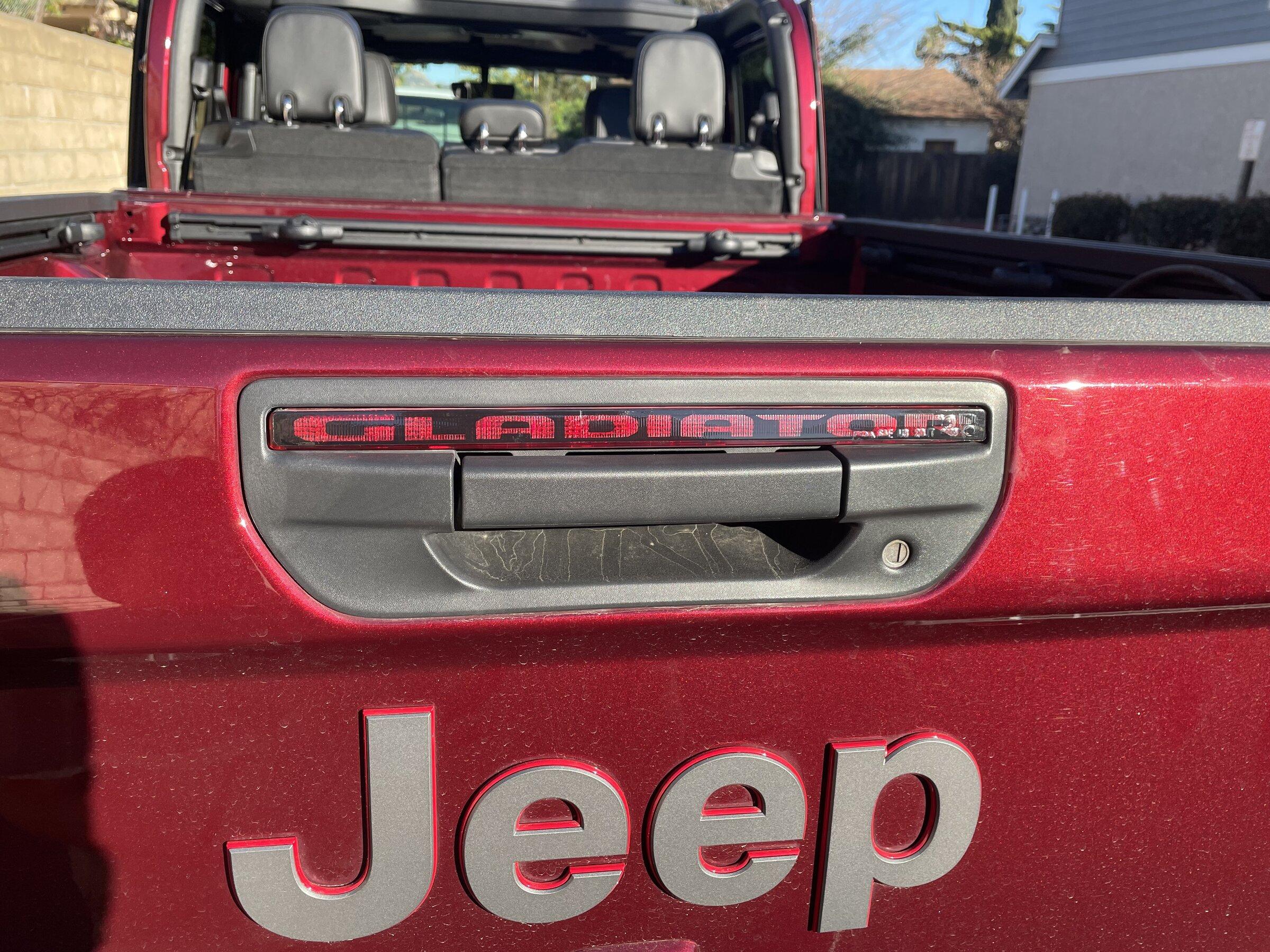Jeep Gladiator The Good, The Bad and The Ugly. 3B321D0F-ED02-43EB-BEBF-0262E7980E5A