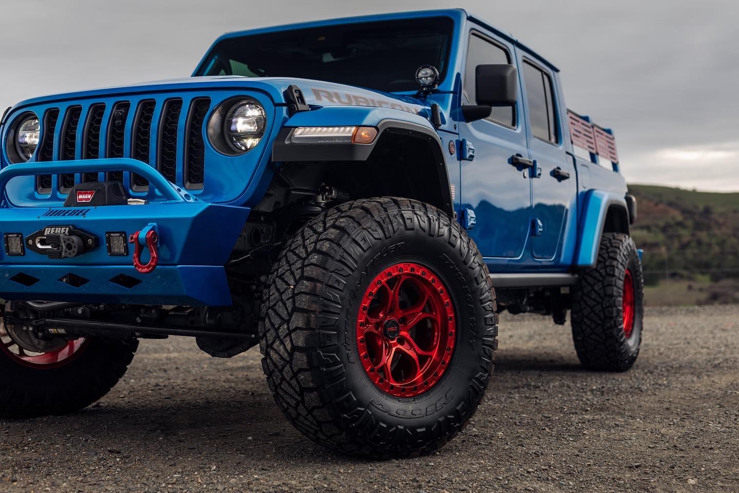 Jeep Gladiator HYDRO BLUE PEARL Gladiator JT Club 902542BA-B4F3-4464-8082-67CB6E6A33D2