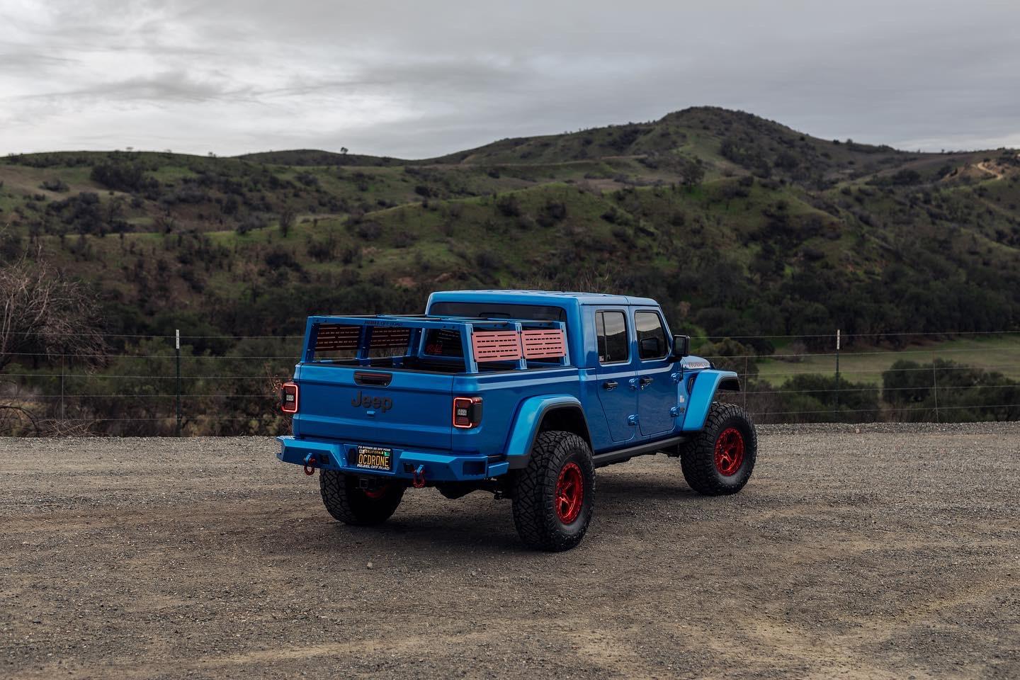 Jeep Gladiator HYDRO BLUE PEARL Gladiator JT Club 6722CB9E-26B4-4620-ABBB-3435D52EC9C3