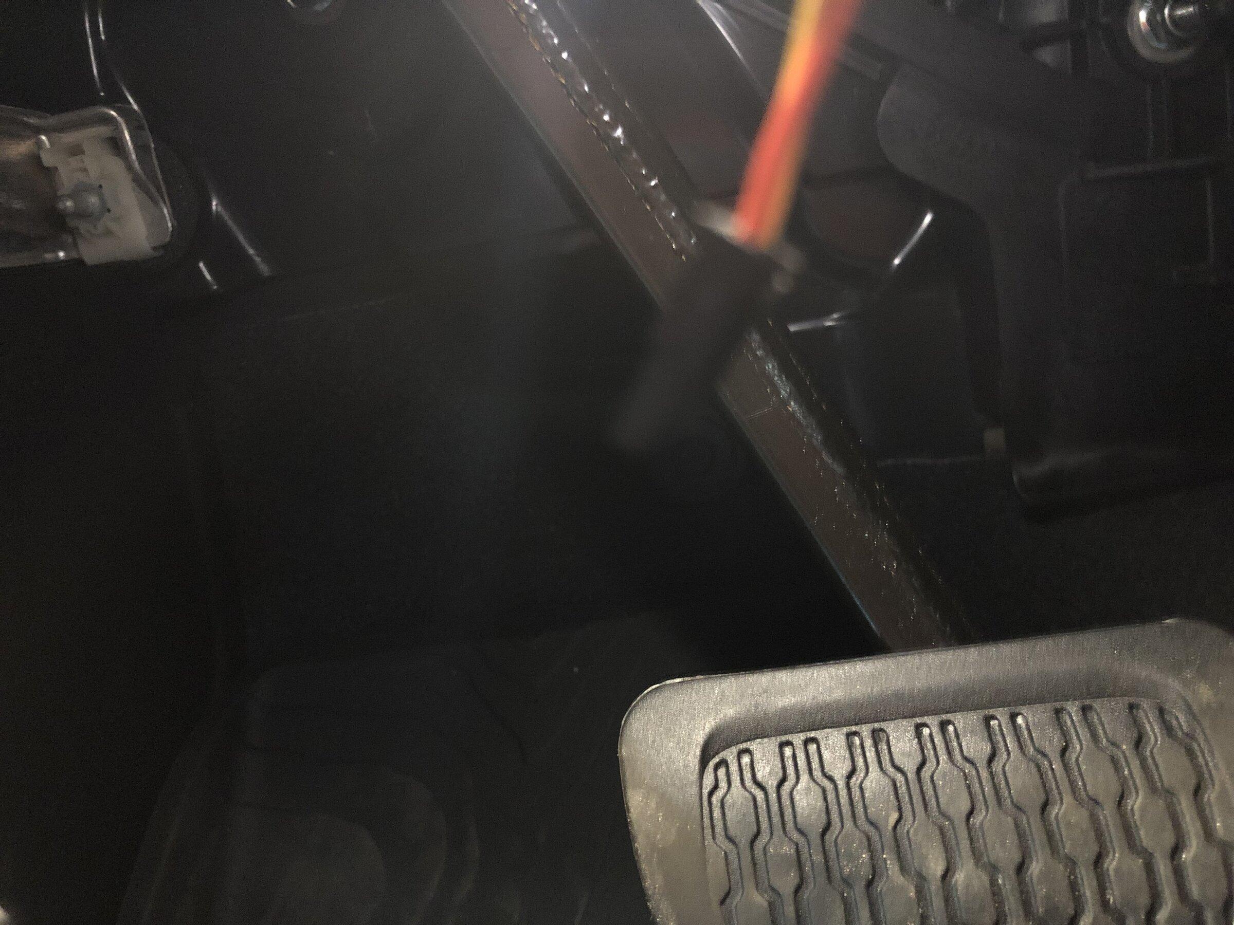 Jeep Gladiator Mystery “unit” found..What is THIS? 083749B1-291C-41A6-990A-A9BCE500EBDD