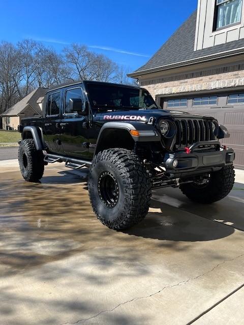 Jeep Gladiator Show me your Gladiators on 40's. JT