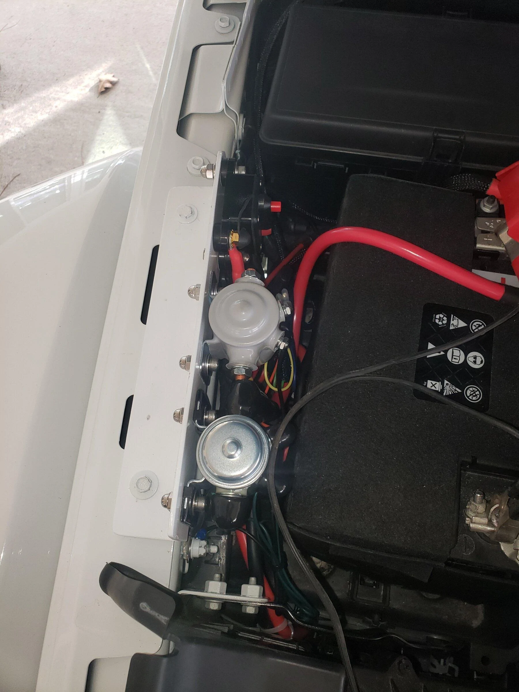 Jeep Gladiator Adding auxiliary switches (not factory) 20220126_160033