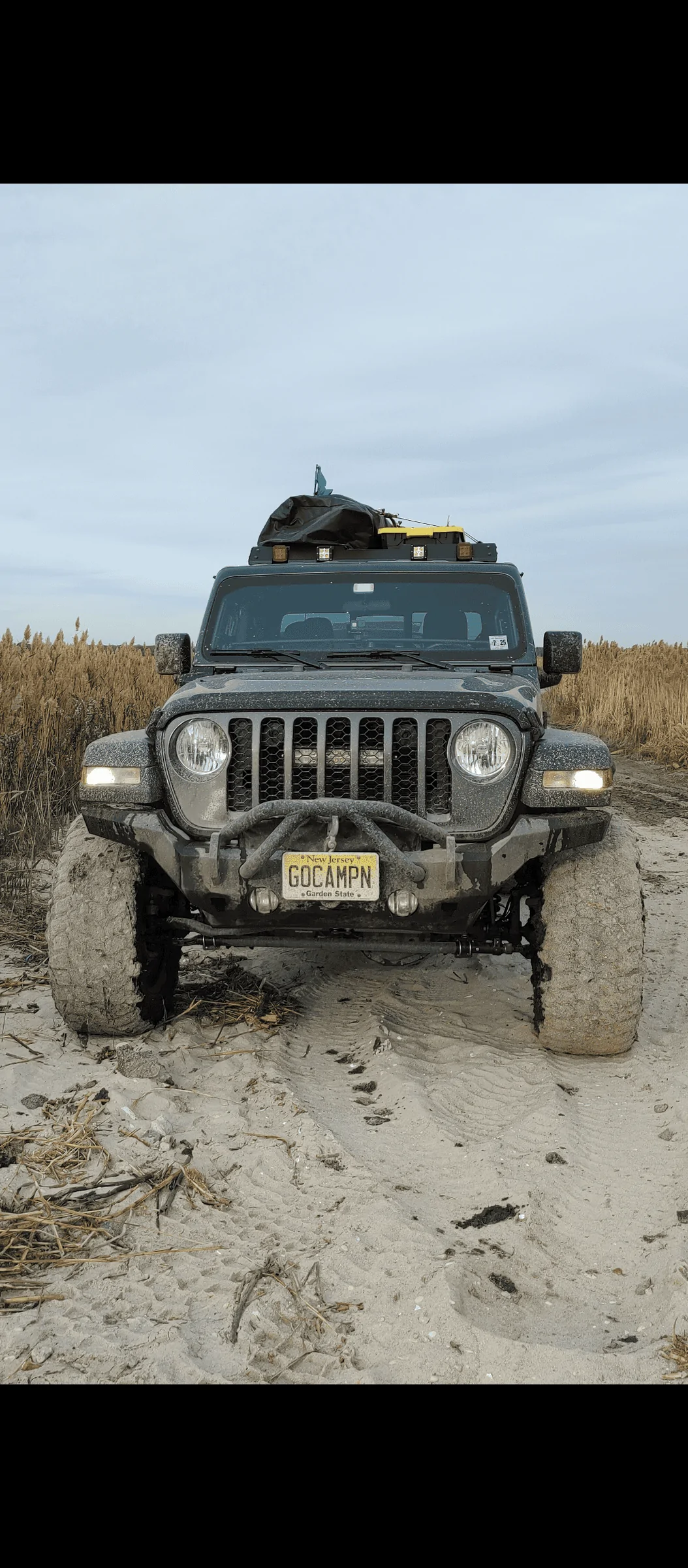 Jeep Gladiator Why do people put square lights on JTs (or any wrangler minus the YJ)? Screenshot_20220126-172936