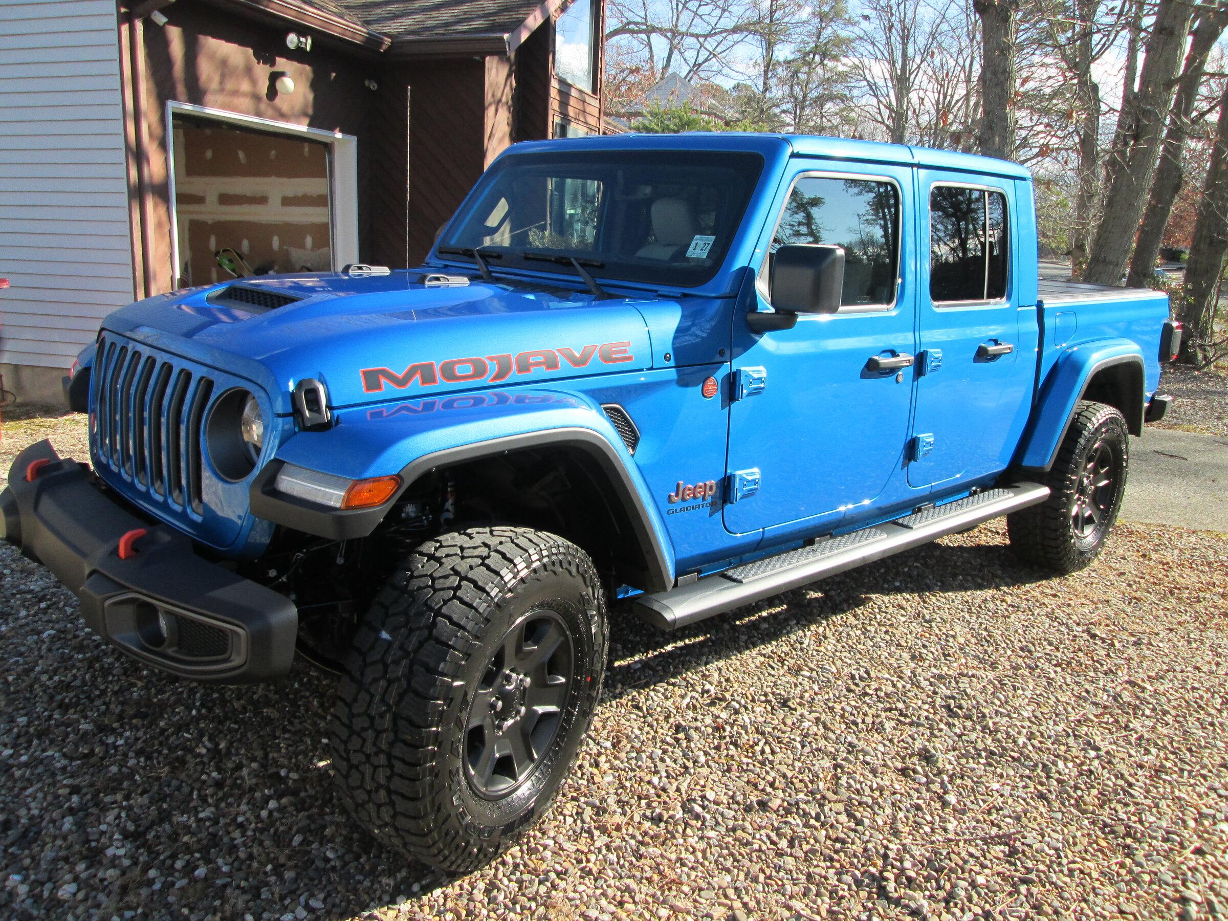 Jeep Gladiator HYDRO BLUE PEARL Gladiator JT Club IMG_0939.JPG