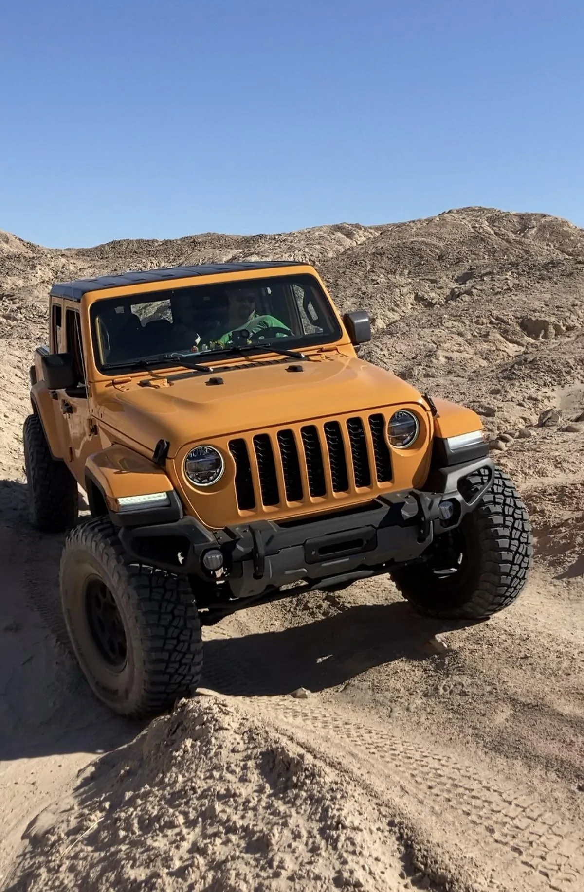 Jeep Gladiator Gladiator Glamour Shots ACDB229B-6BA4-4F80-A871-F48299E41CDC