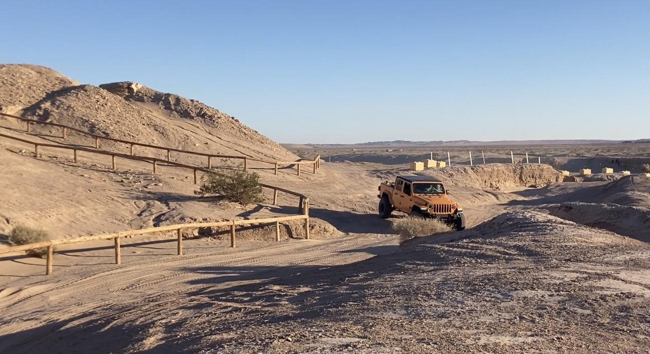 Jeep Gladiator NACHO Gladiator club E9371360-BDCD-476F-B730-0A8D51BDE1CD
