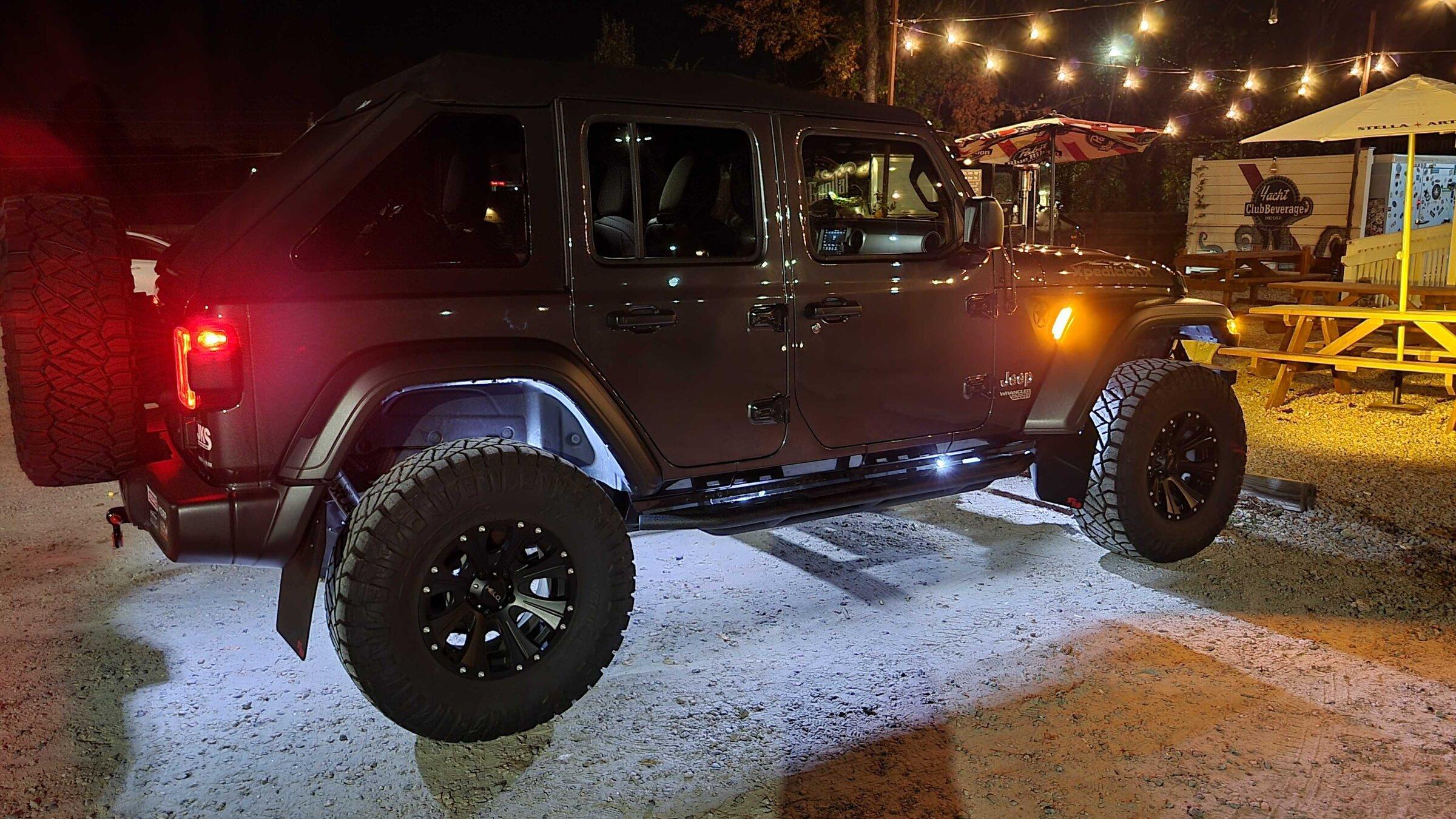 Jeep Gladiator Sharing some pics of my Xpedition Voyager overland trailer build 20211121_181658
