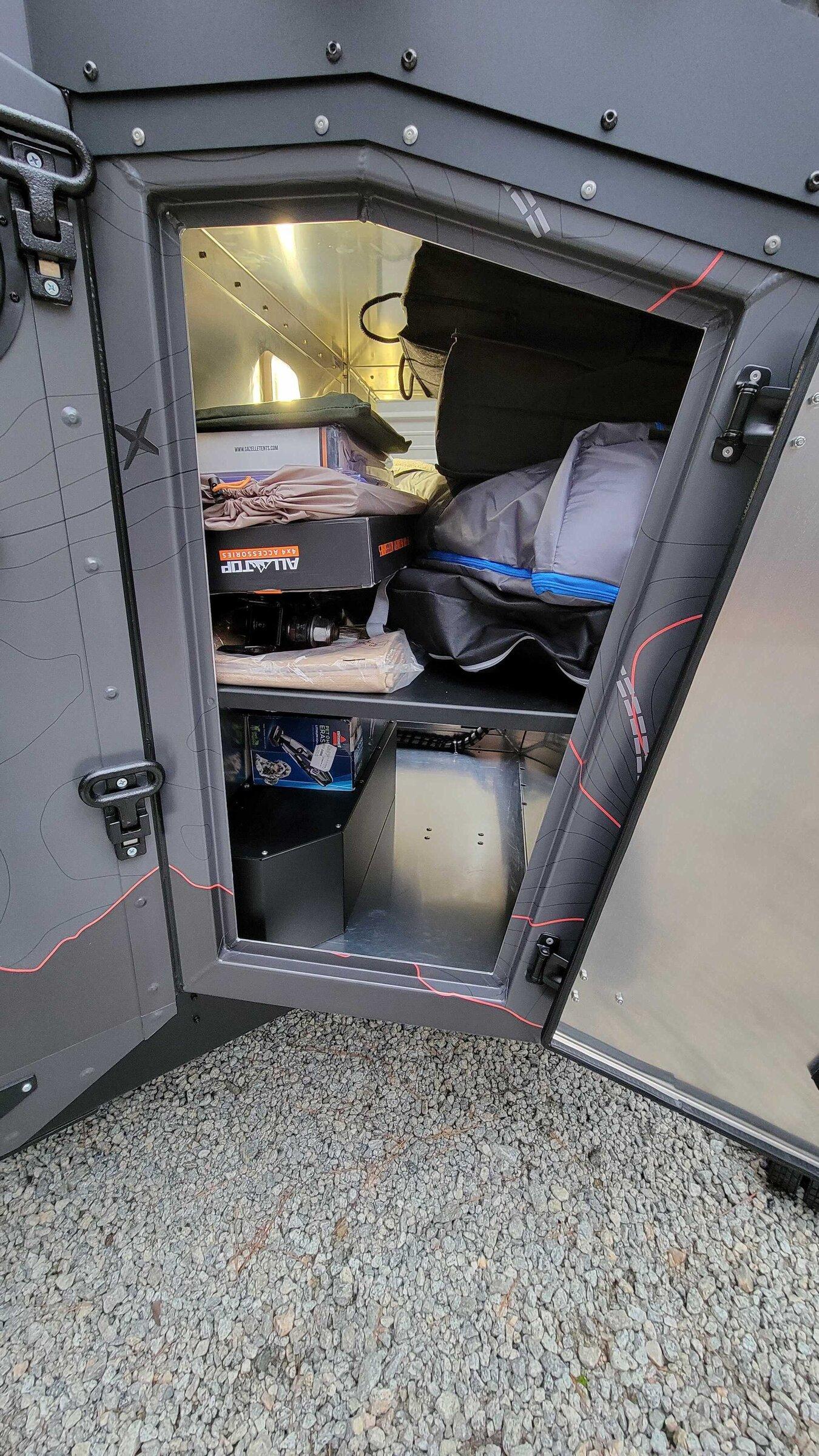 Jeep Gladiator Sharing some pics of my Xpedition Voyager overland trailer build 20220128_163204