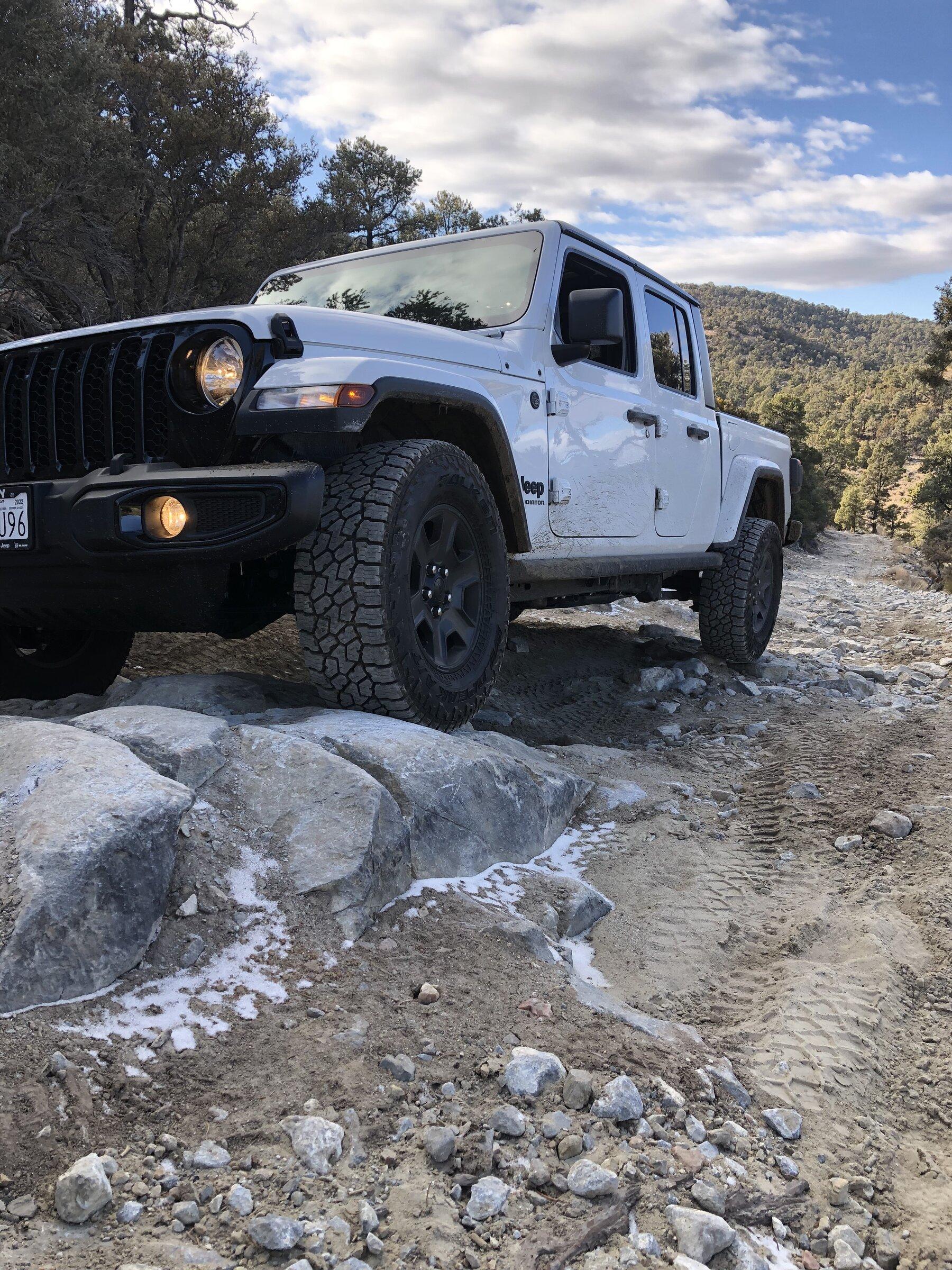 Jeep Gladiator New ecodiesel California edition build IMG_8248.JPG