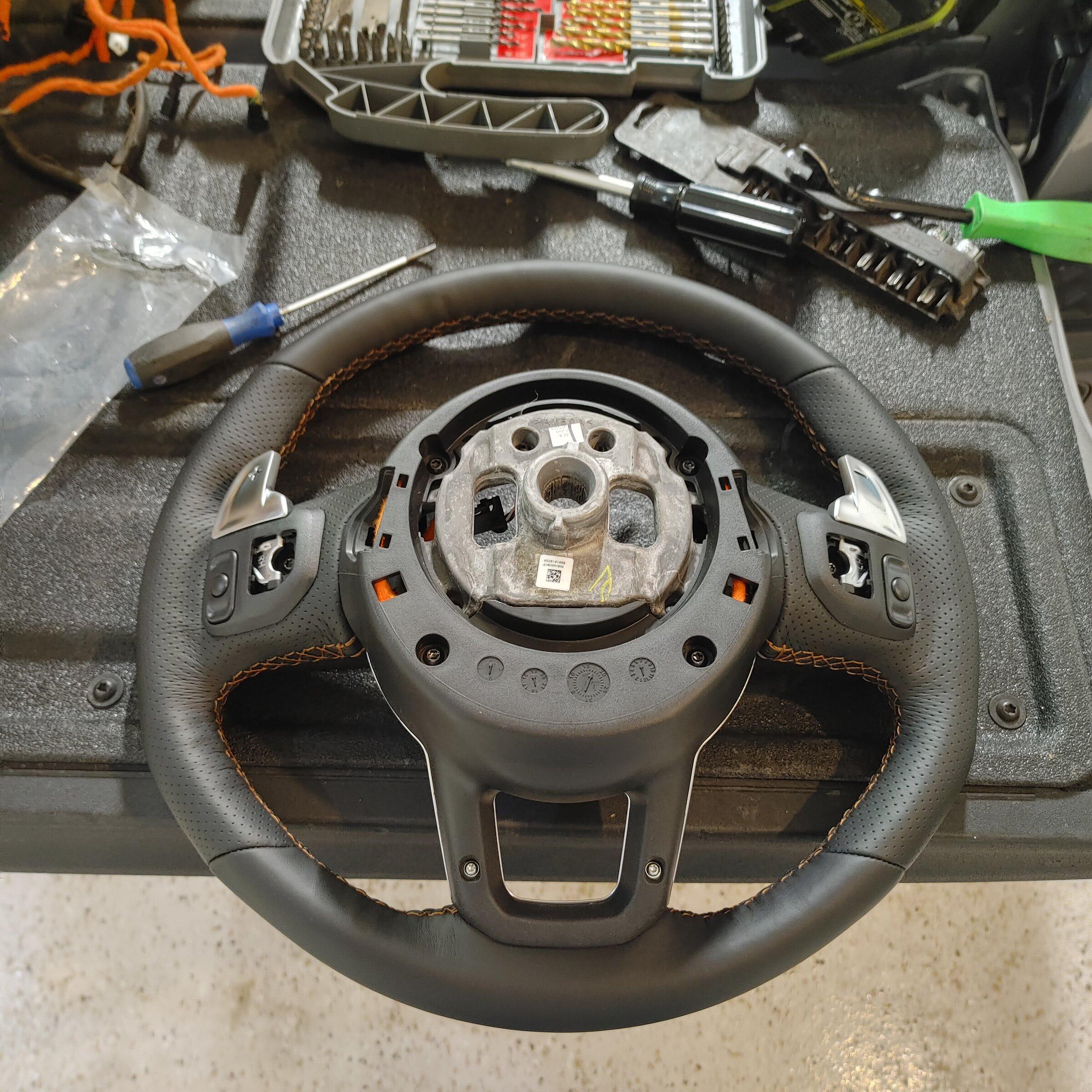 Jeep Gladiator 392 Steering Wheel Retrofit 0129221956_HDR