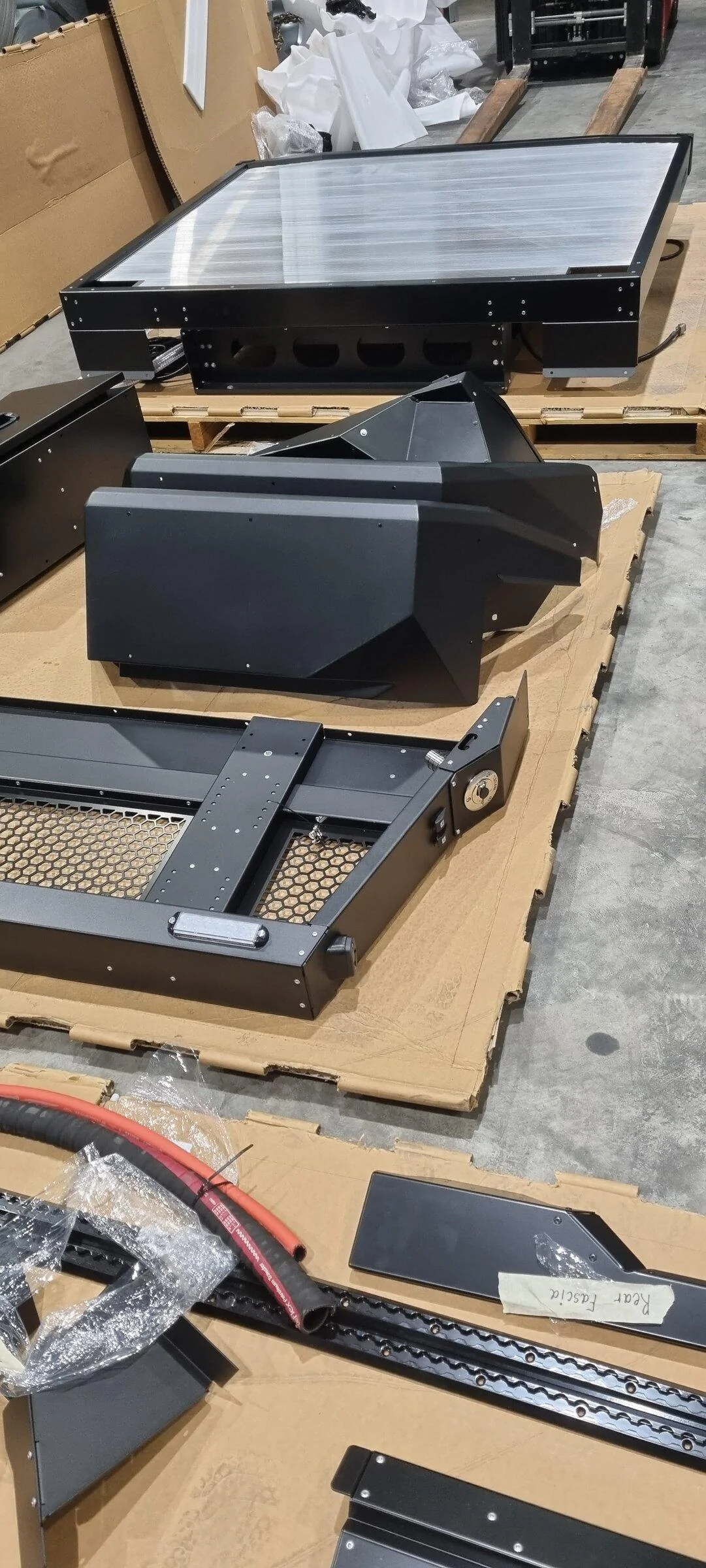 Jeep Gladiator PCOR flatbed tray and canopy install project on Gladiator 20220127_212607