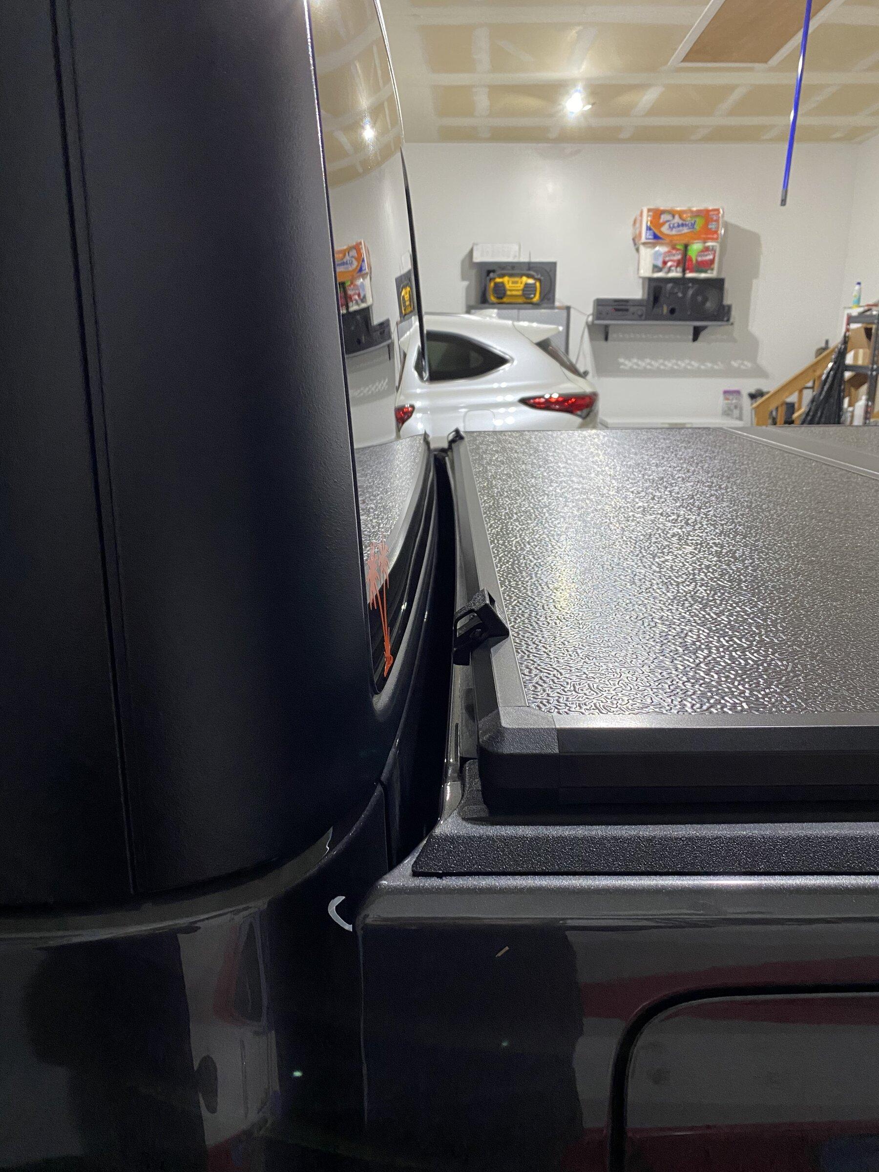 Jeep Gladiator Tyger T5 hard bed cover reviews / feedback? 51FBA112-A904-41F1-93F8-942618F6FC3A