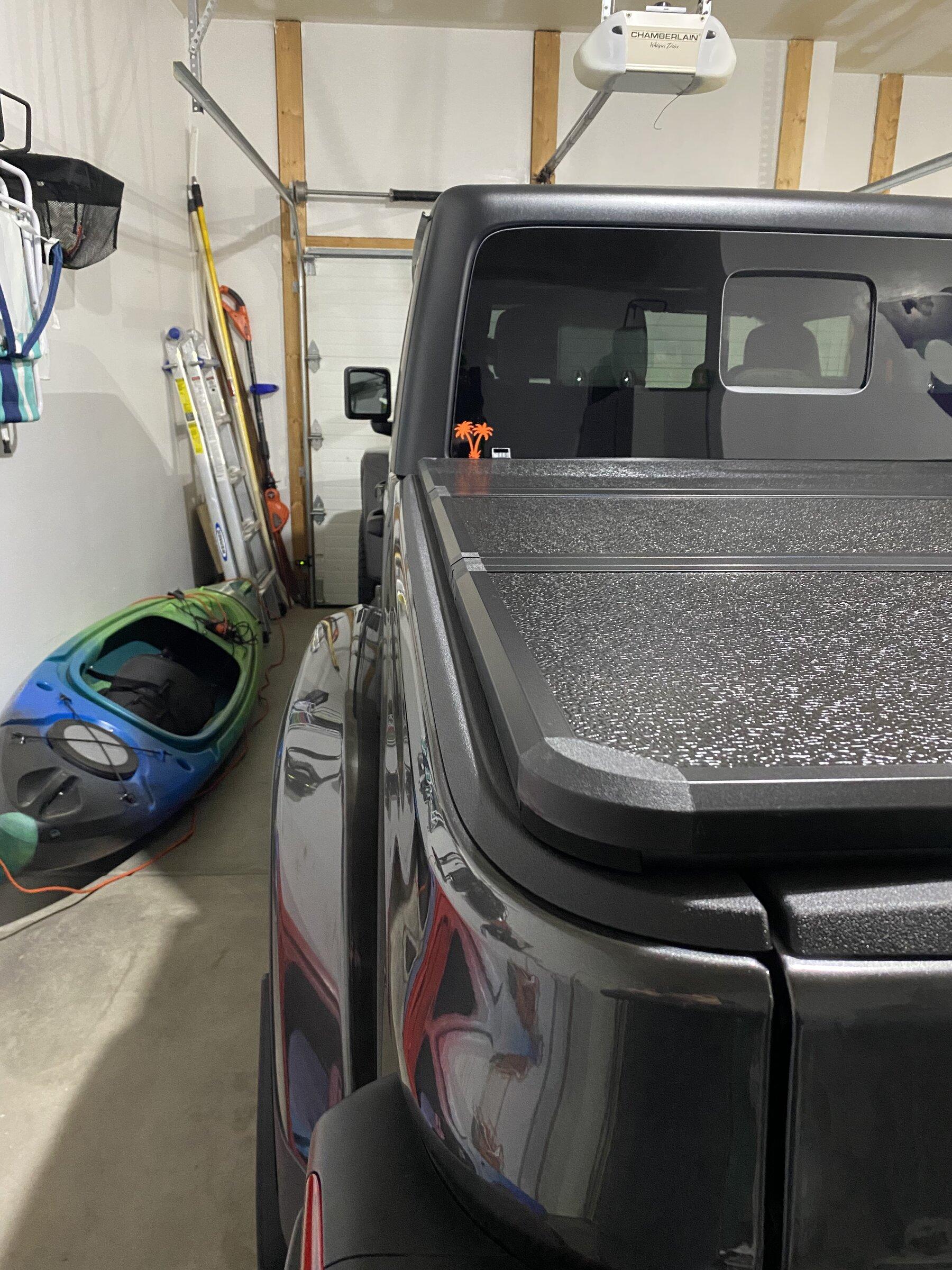 Jeep Gladiator Tyger T5 hard bed cover reviews / feedback? FFAB601B-D2CD-4DE5-AD59-F6A7DA8B8E09