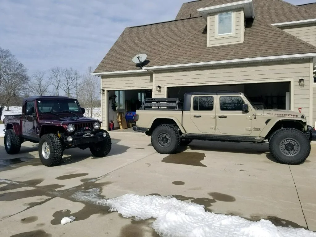 Jeep Gladiator AEV BRUTE / JTR Pics… F15E118C-4187-43A0-B15D-C45BE90269ED