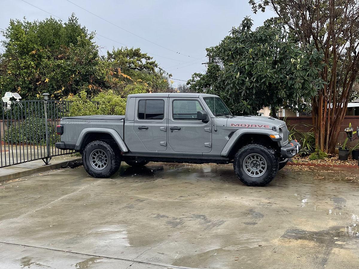 Jeep Gladiator Method Wheels MR313 or MR703? IMG-2608