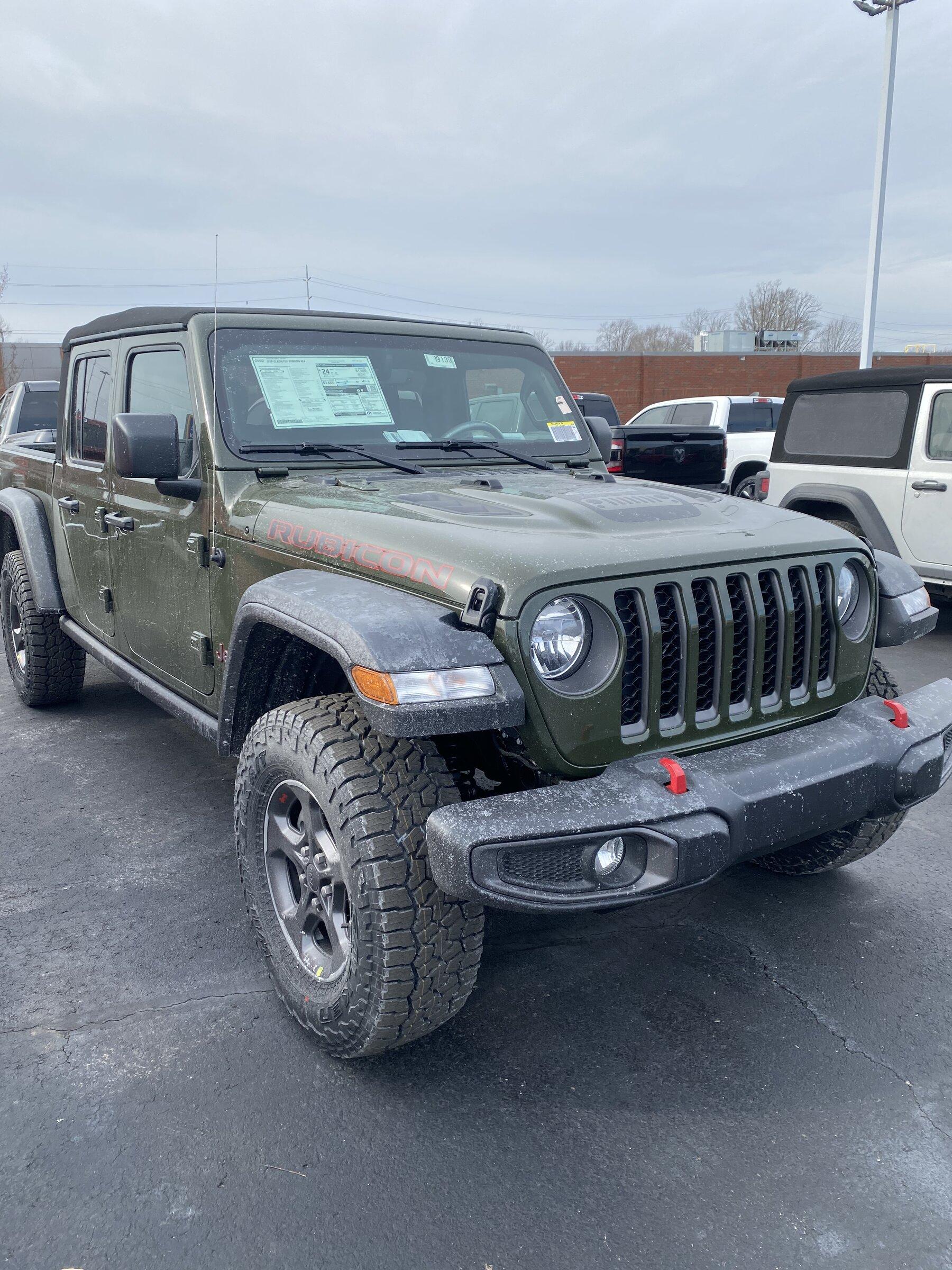 Jeep Gladiator MY22 Only - Anyone moved to D1? 638447E5-5520-4A6B-AFC7-608E002F73A6