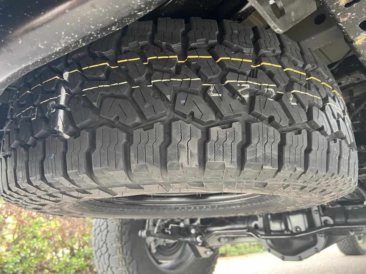 Jeep Gladiator Set of Falken Wildpeak A/T tires, Mojave take offs, 1500 miles IMG_3322 Larg