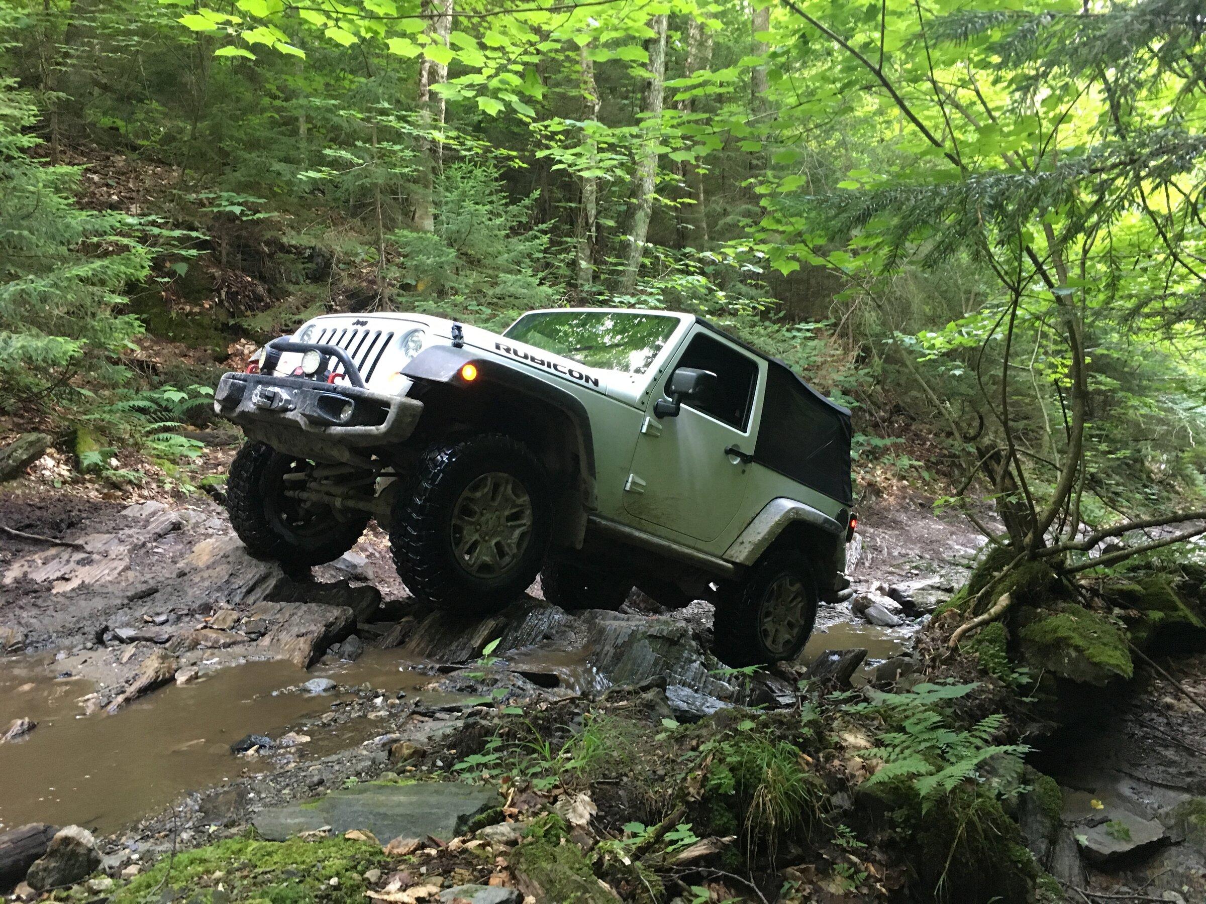 Jeep Gladiator Sunglass Storage Ideas IMG_0012.JPG