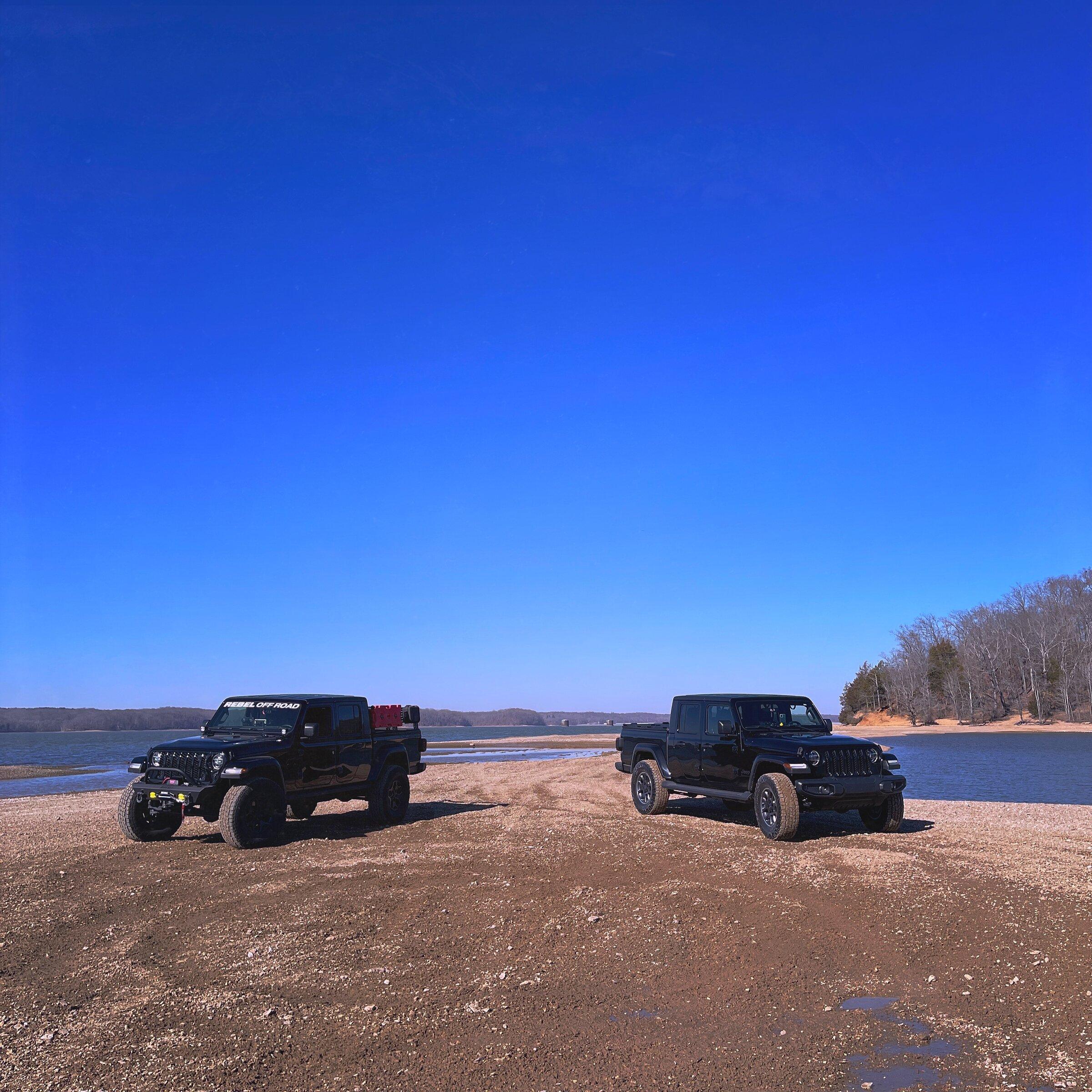 Jeep Gladiator Where the Kentucky People At? D064BF5E-90CA-415A-8366-50F45774AC24