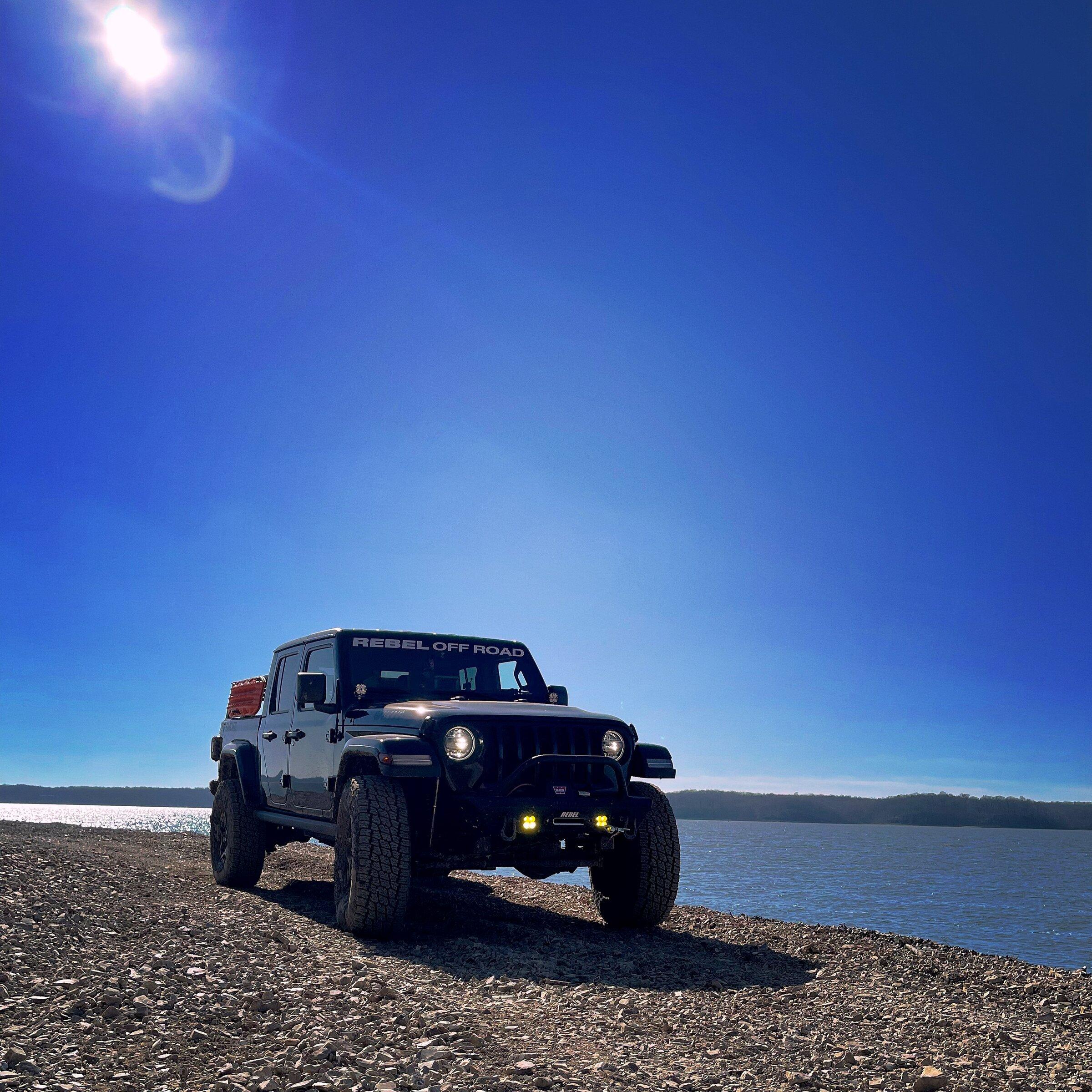 Jeep Gladiator Where the Kentucky People At? 42B3F012-4DF2-4A12-8114-D91DD34784EC