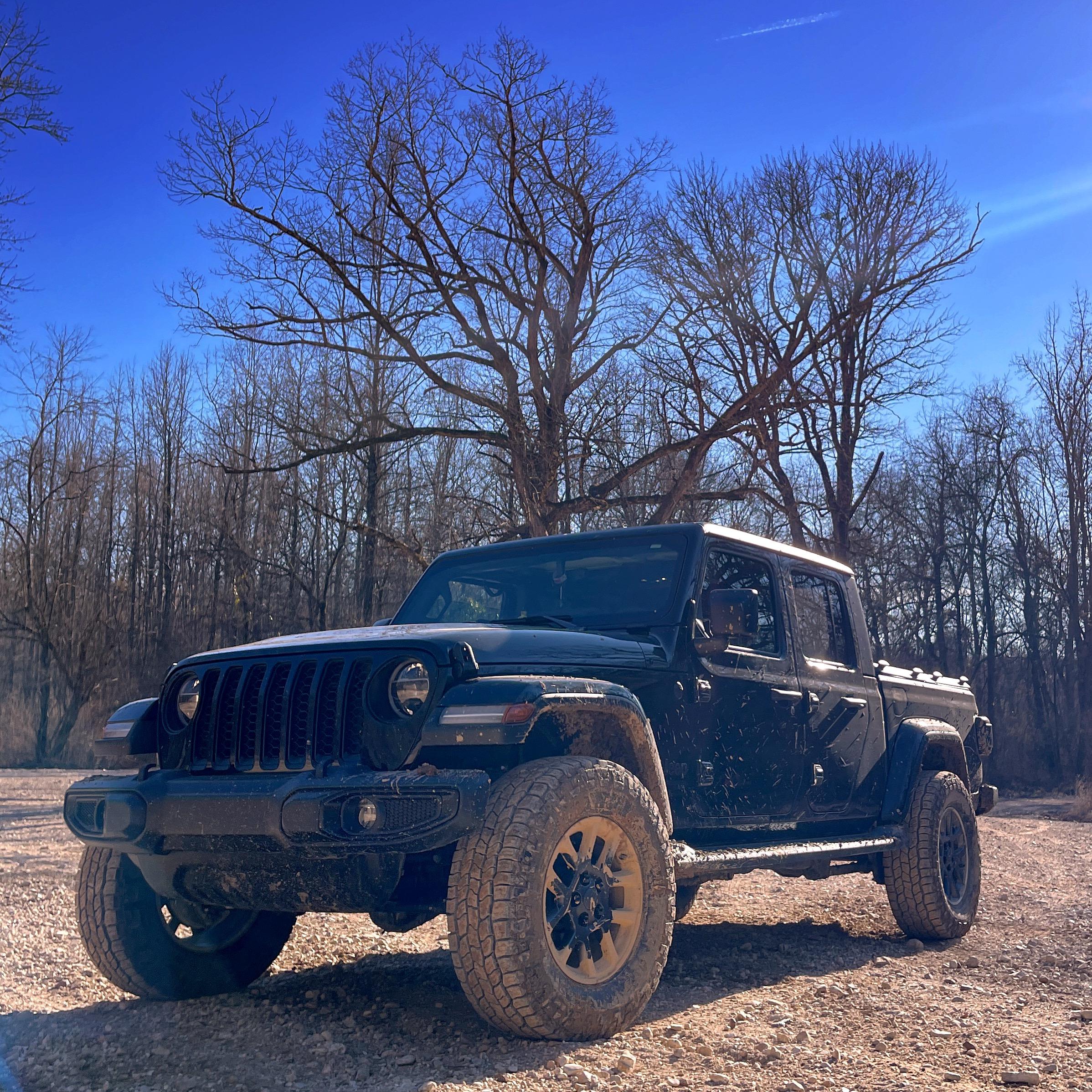 Jeep Gladiator Where the Kentucky People At? 9A1272C5-BA13-4A9E-A4DA-011049C881A5