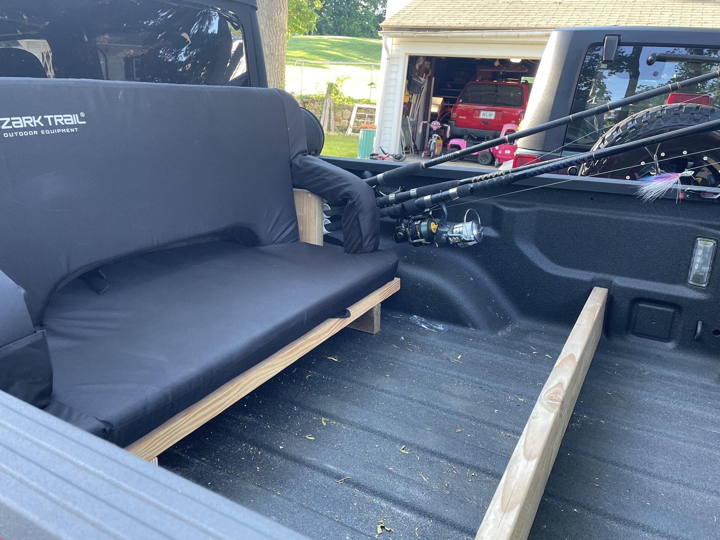 Jeep Gladiator The must have JT tailgate accessory! Padded truck tailgating couch (Ozark Trail) 5390CF82-D8DB-470E-B6DF-FE4422234B32