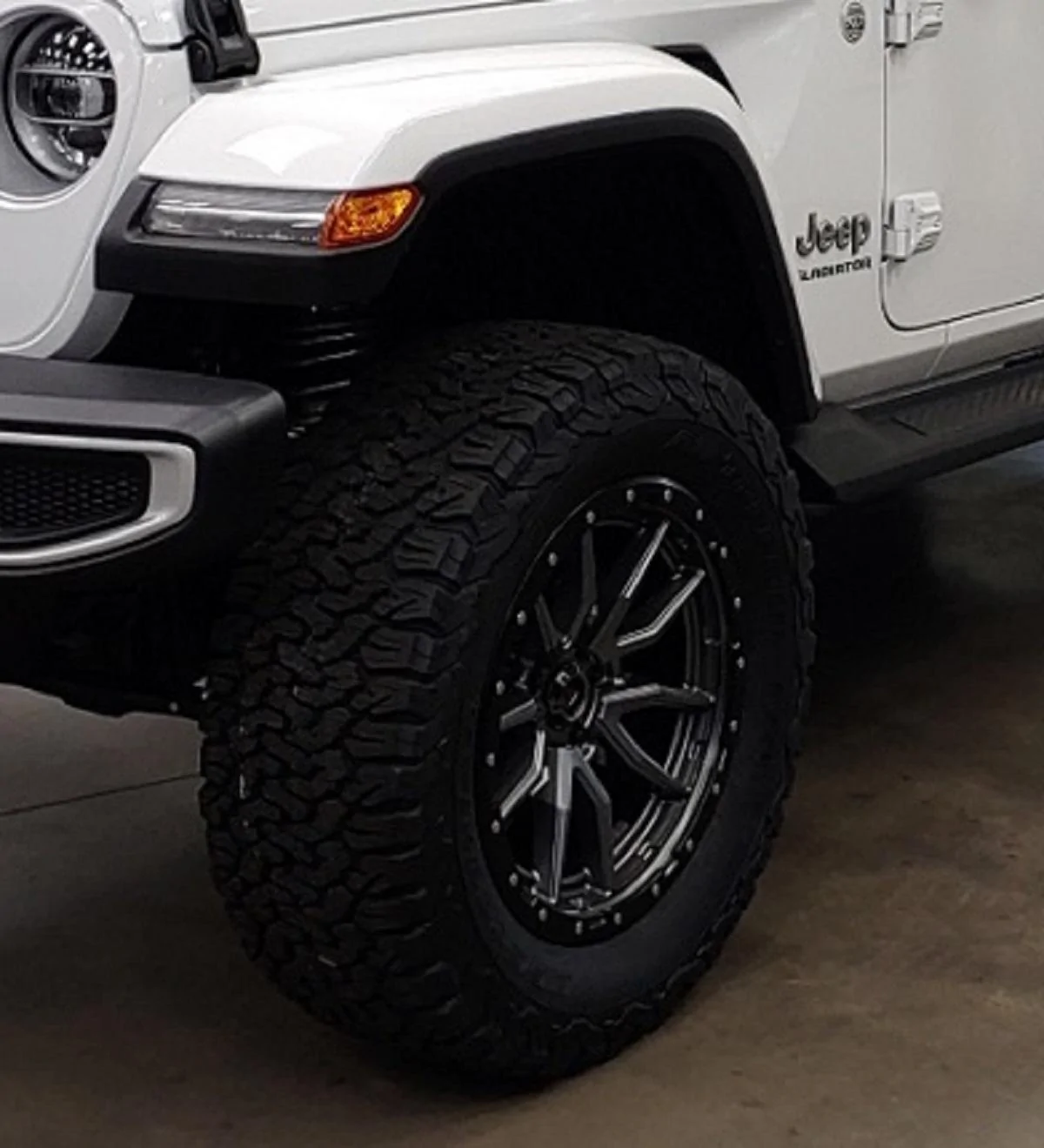 Jeep Gladiator Dealership said NO to recalibrating to 37s? How is it typically done? dewey-wheels