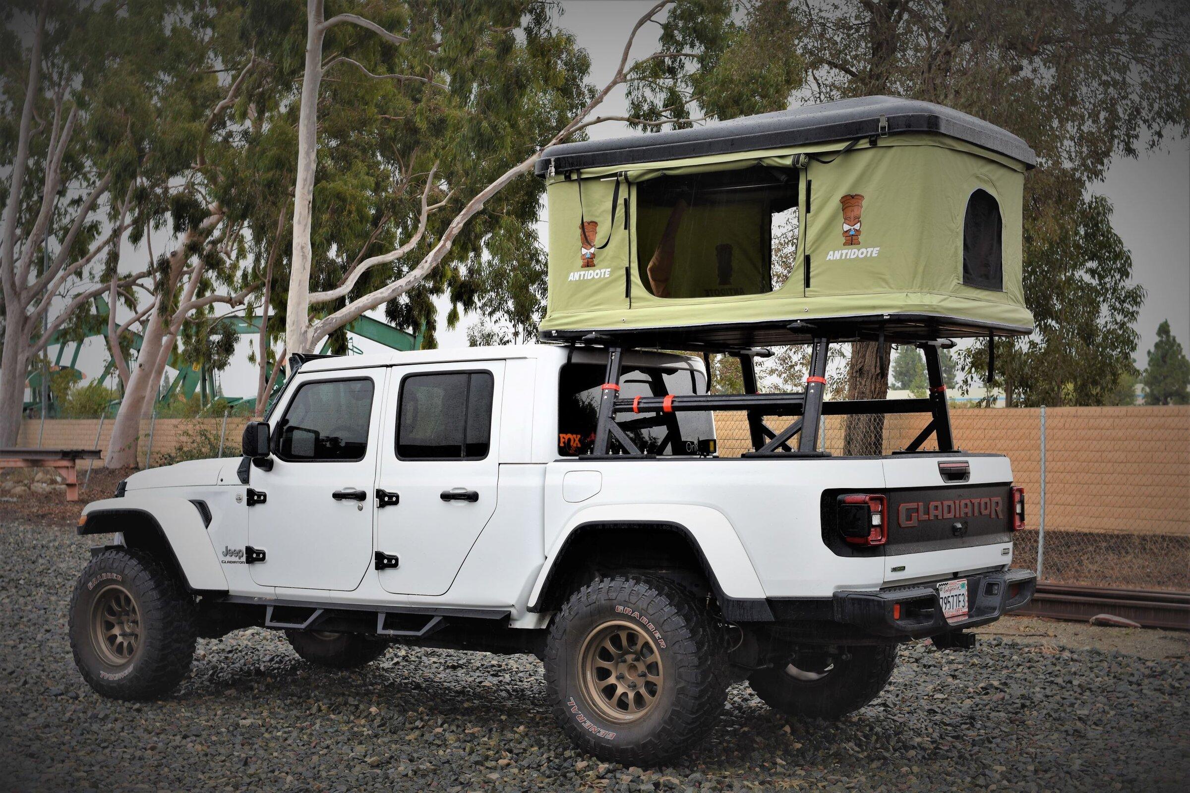 Jeep Gladiator Bed Rack and Roof Top Tents DSC_0797.JPG