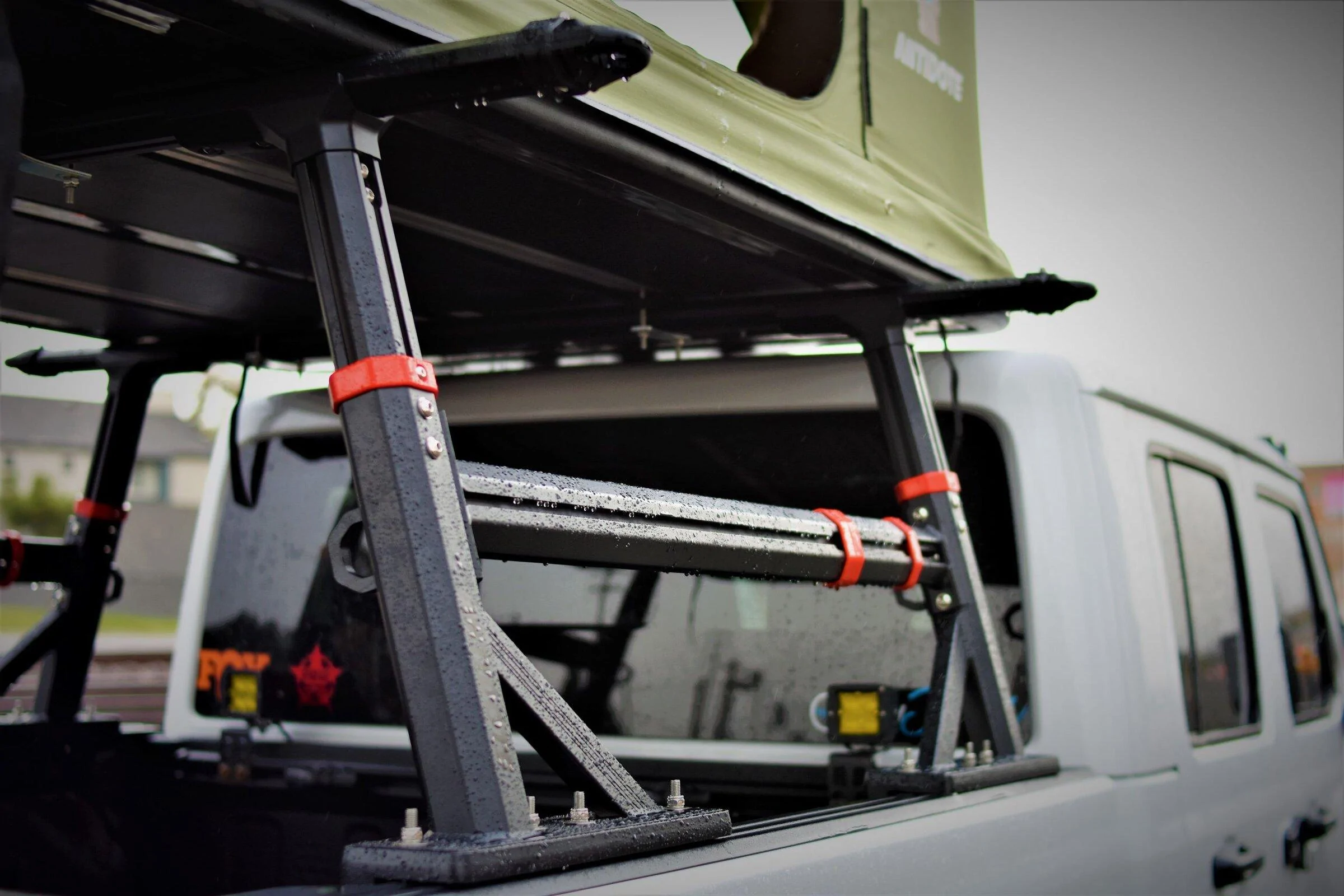 Jeep Gladiator Bed Rack and Roof Top Tents DSC_0837