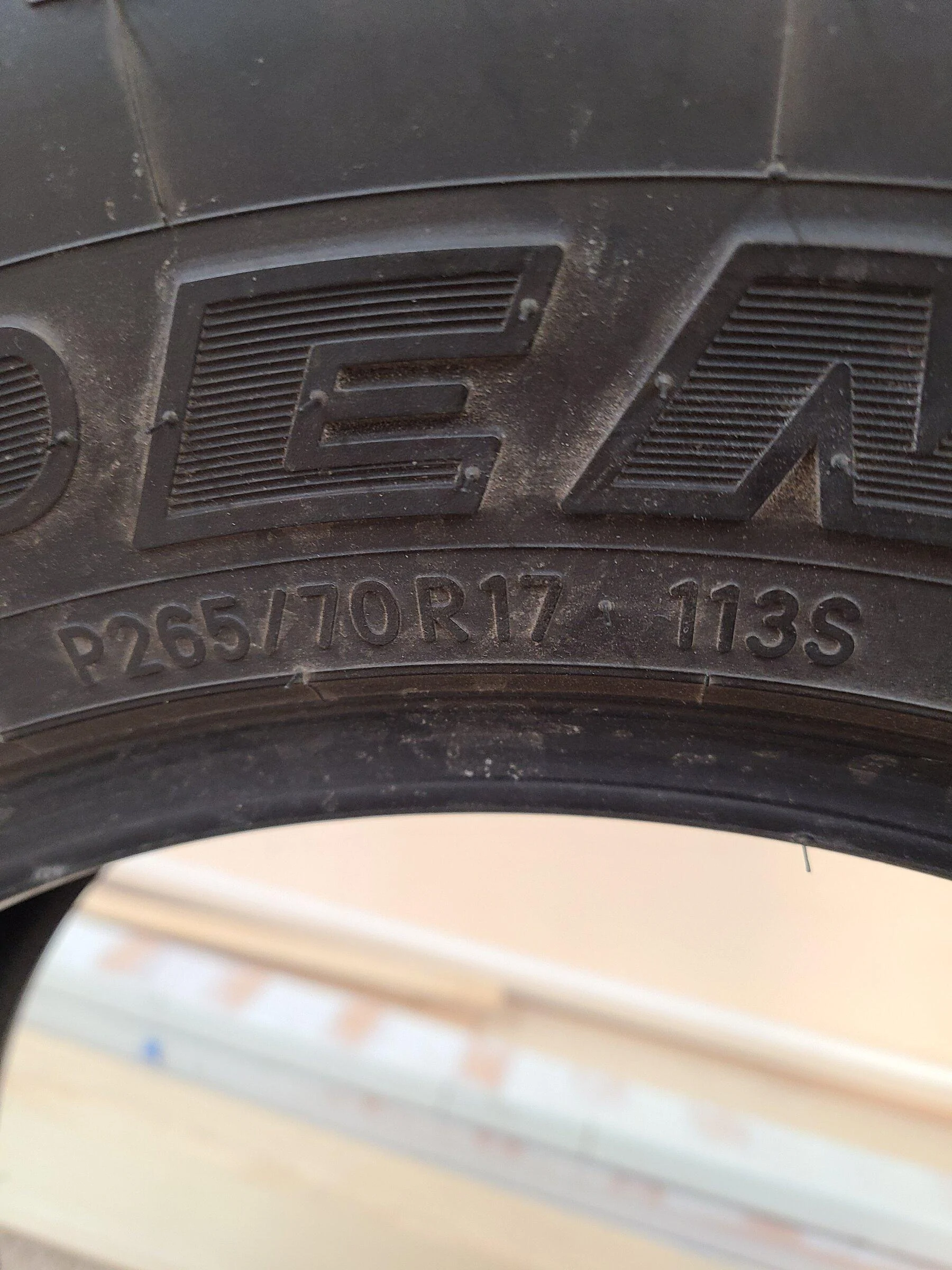 Jeep Gladiator Toyo Open Country A/T II P265/70r17 20220131_165313