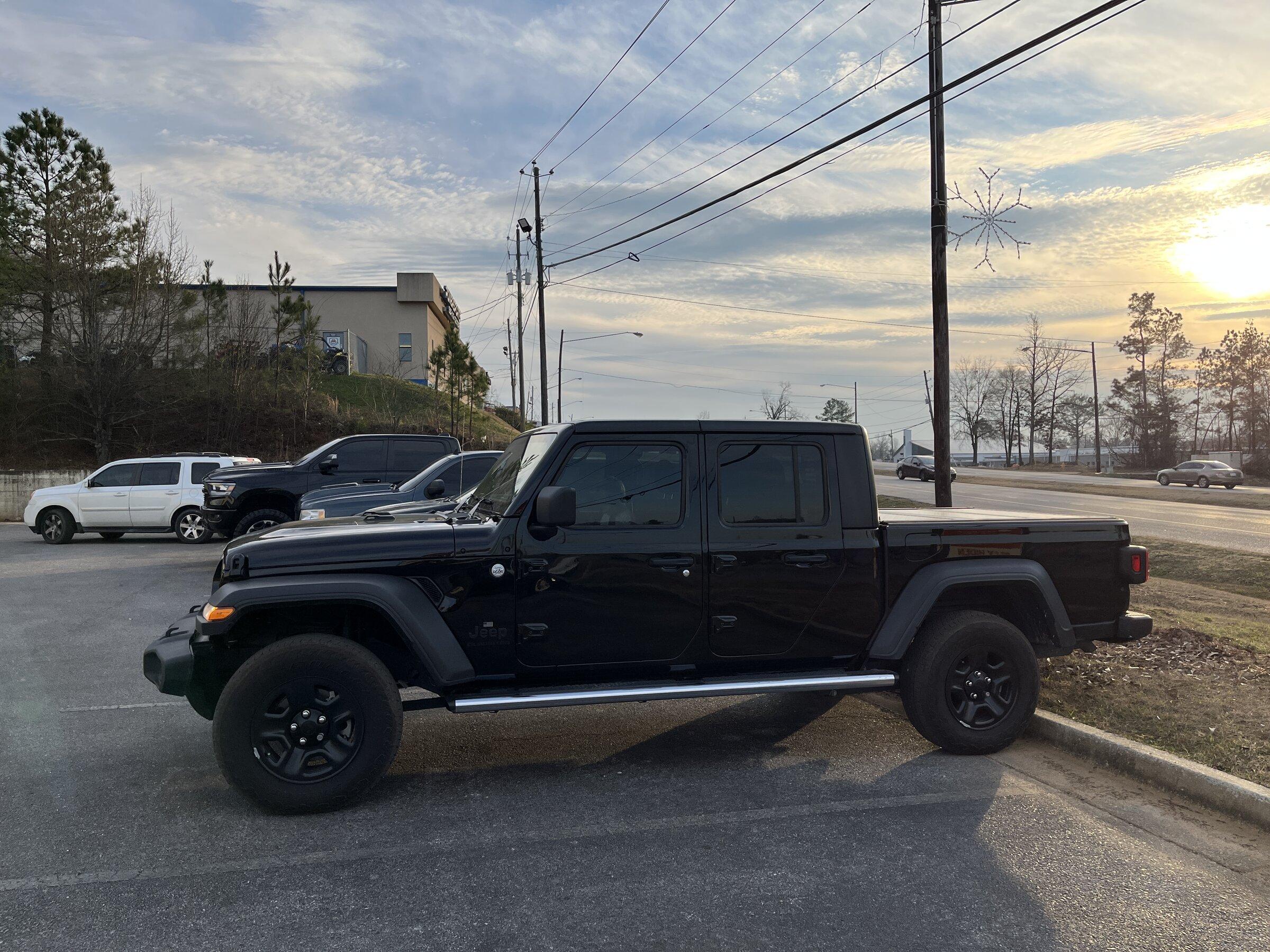 Jeep Gladiator Alloy USA or Tera flex.....or best leveling kit for JTR??? 4D07EBAA-0C79-4717-B6ED-1573E52EFBBE