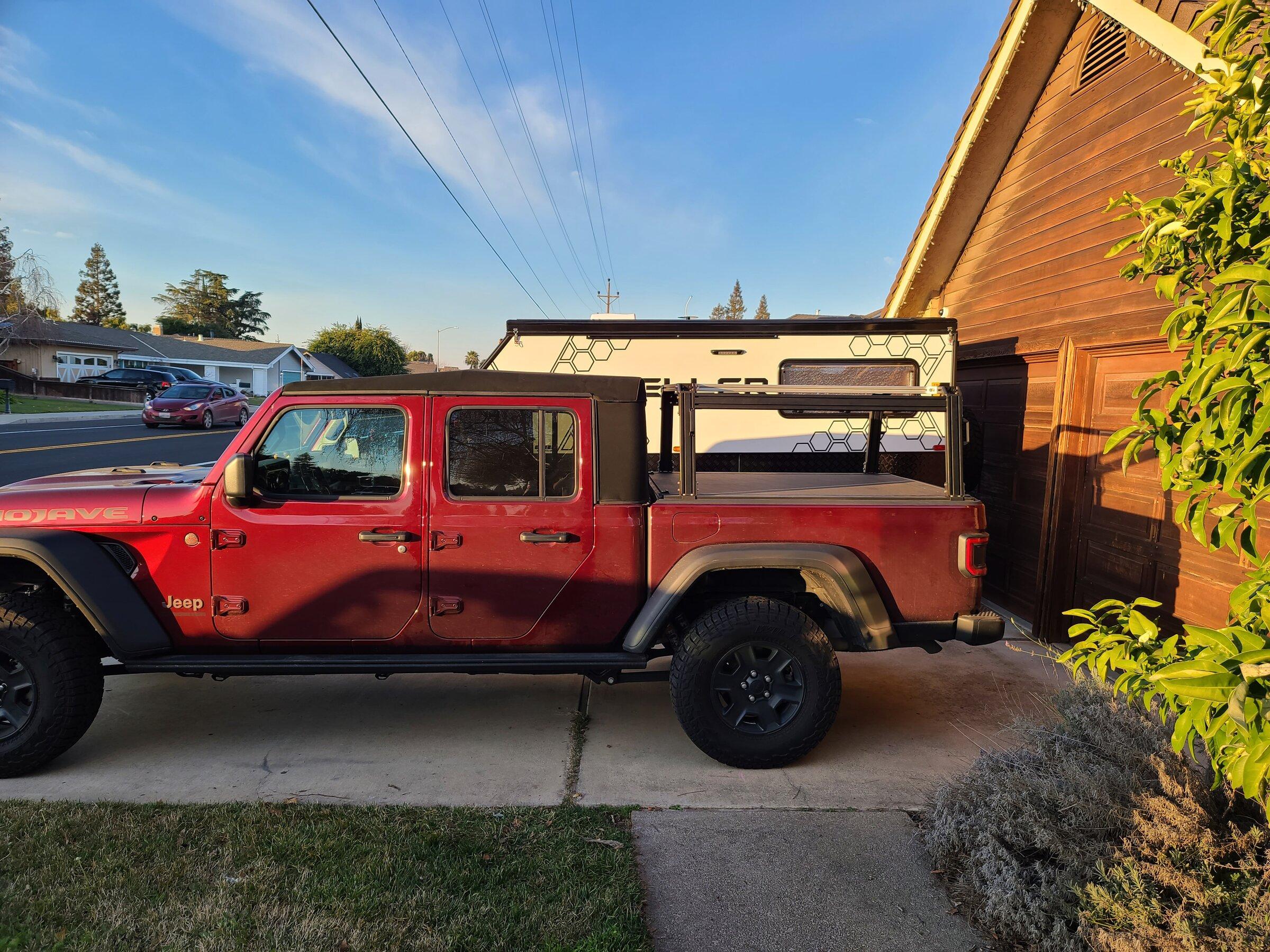 Jeep Gladiator Lights on Chase Bar? 20220118_163633