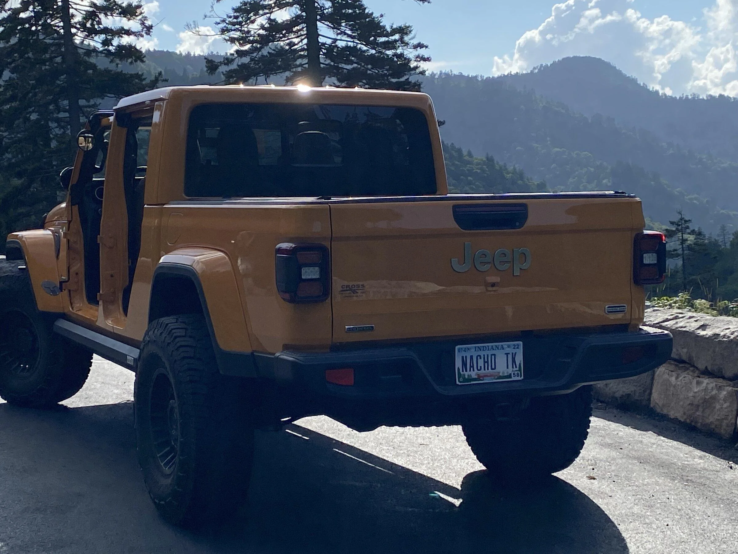 Jeep Gladiator NACHO Gladiator club 1C4AF9F5-7682-4BAE-B414-6EDA7173513E