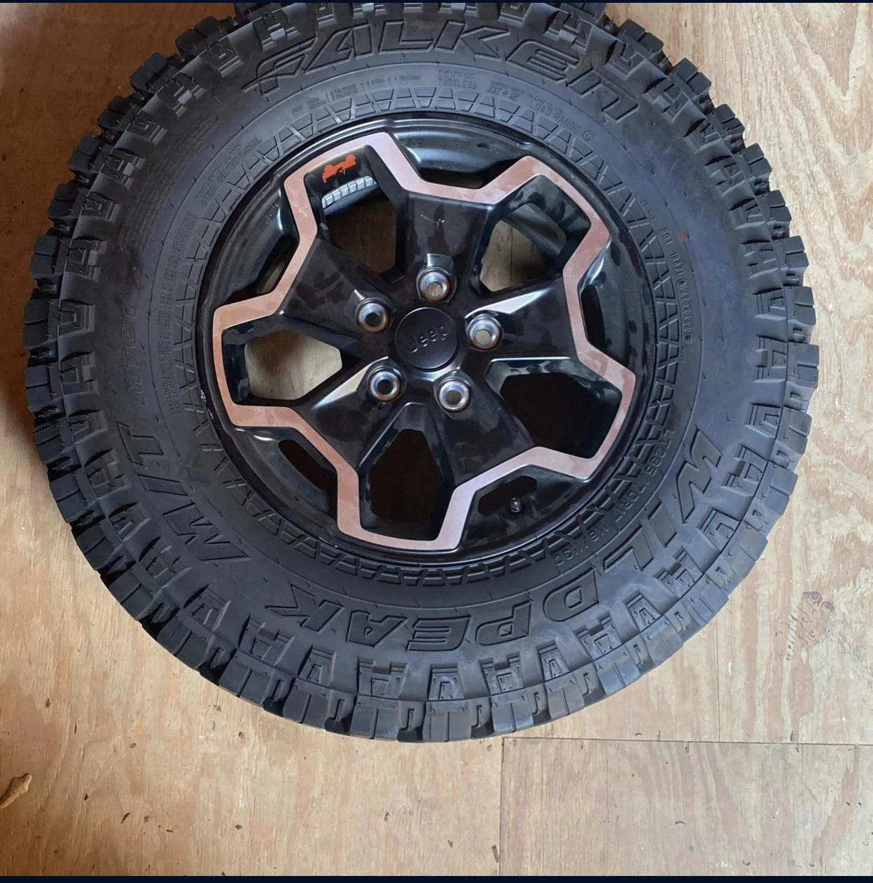 Jeep Gladiator TIRES + WHEELS GLADIATOR RUBICON BRAND NEW 750$ IMG_8B4313235720-1