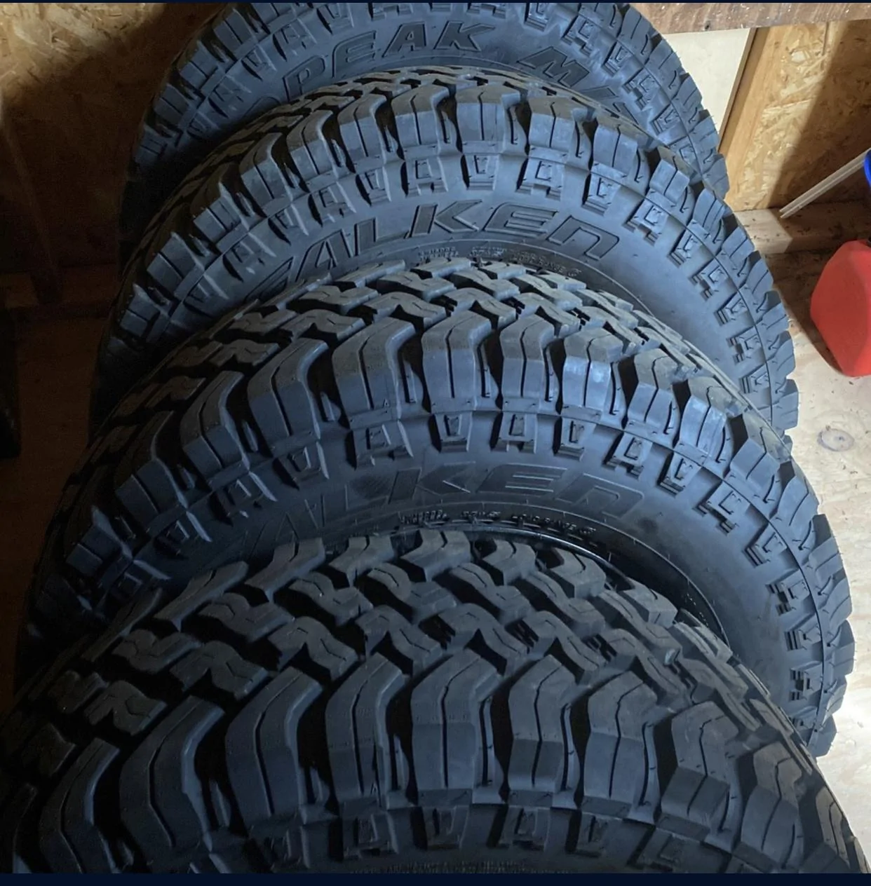 Jeep Gladiator TIRES + WHEELS GLADIATOR RUBICON BRAND NEW 750$ IMG_396484AAA12F-1