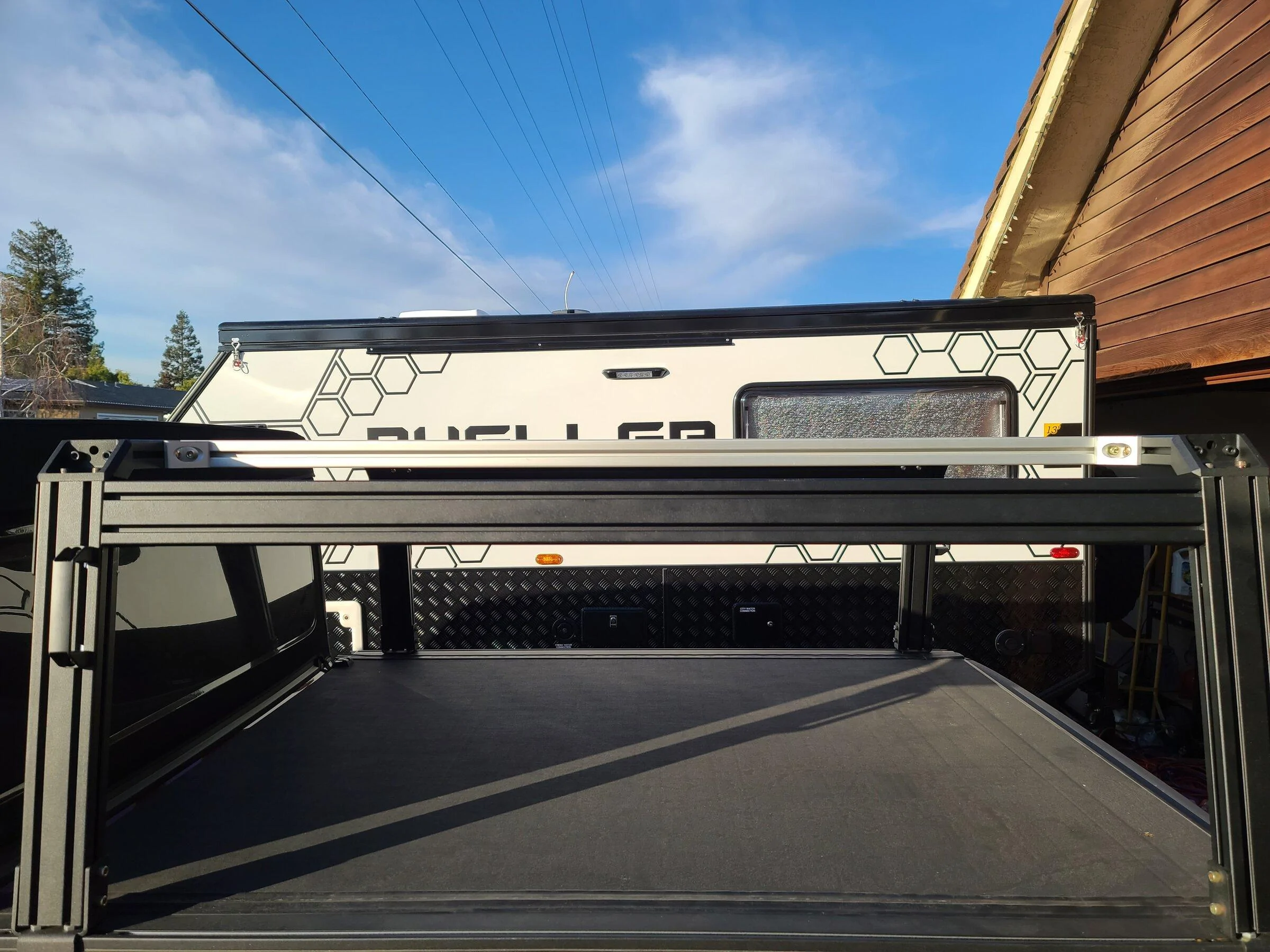 Jeep Gladiator Bed Racks options that work with hard tonneau cover? 20220118_154853