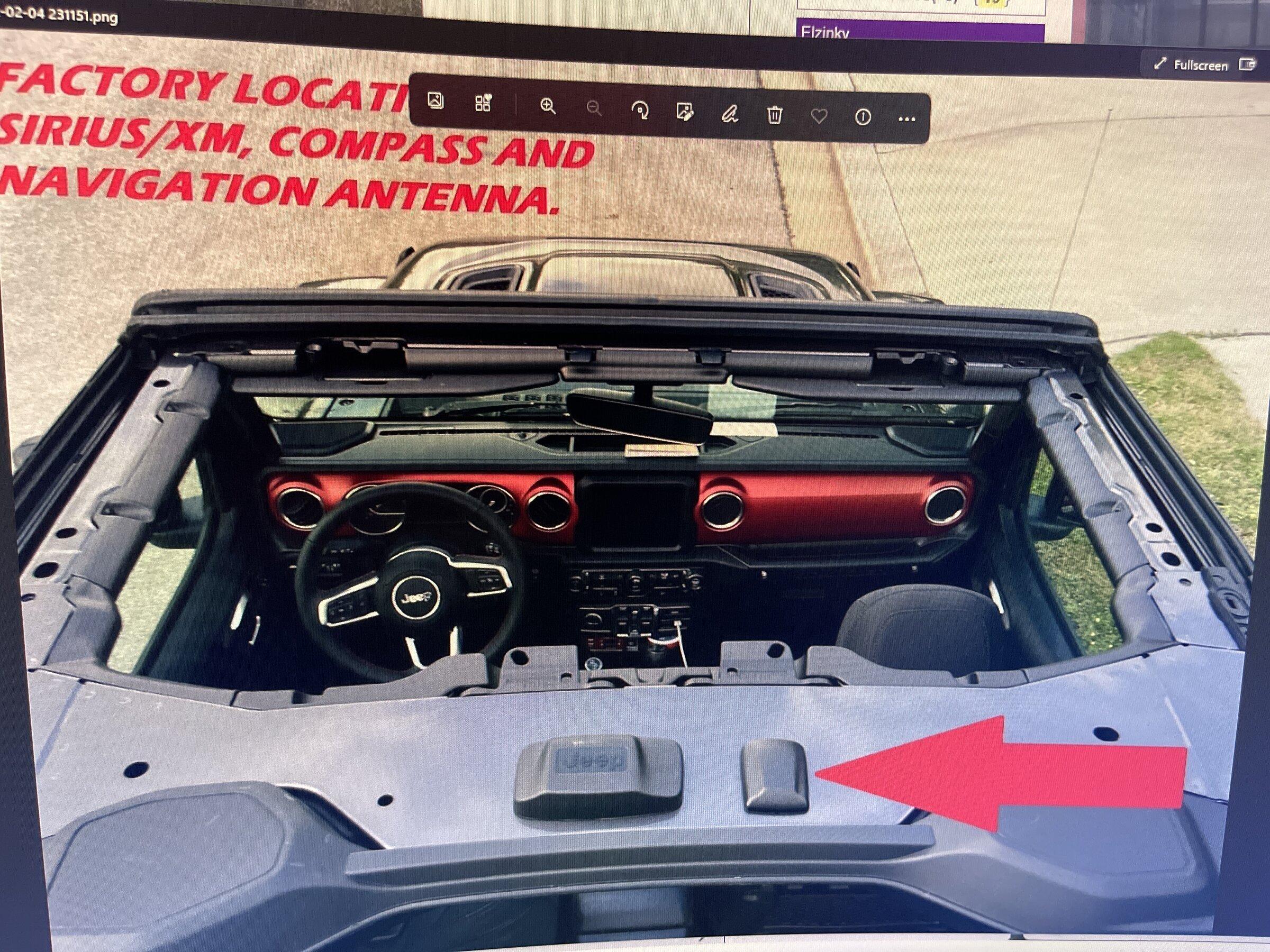 Jeep Gladiator Move XM ANTENNA image