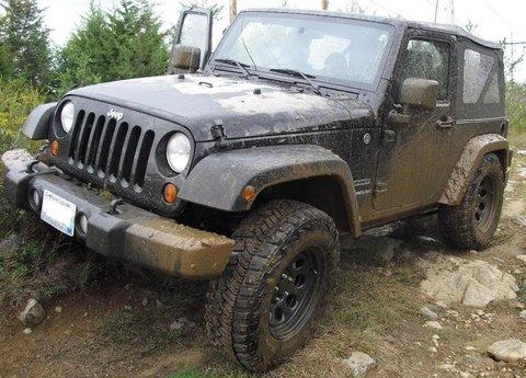 Jeep Gladiator Old School Jeeps 8F2023F8-B100-4D64-BCCD-188C079A1038