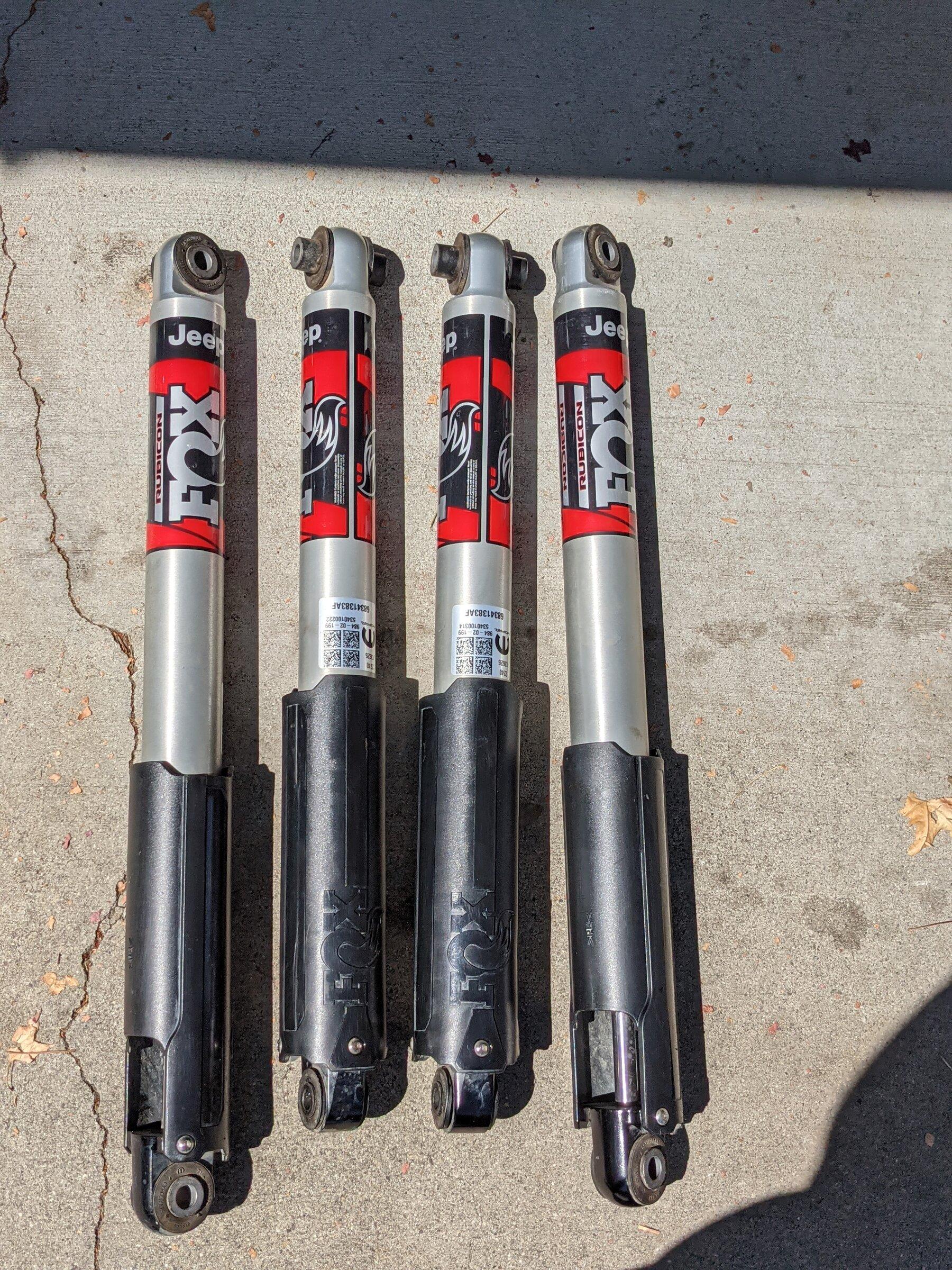 Jeep Gladiator Rubicon shocks and suspension parts PXL_20210906_200402374.PORTRAIT