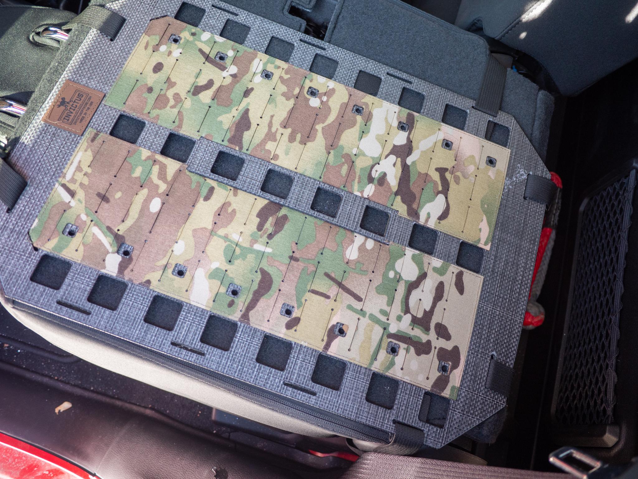 Jeep Gladiator Hybrid MOLLE Panel P1011097