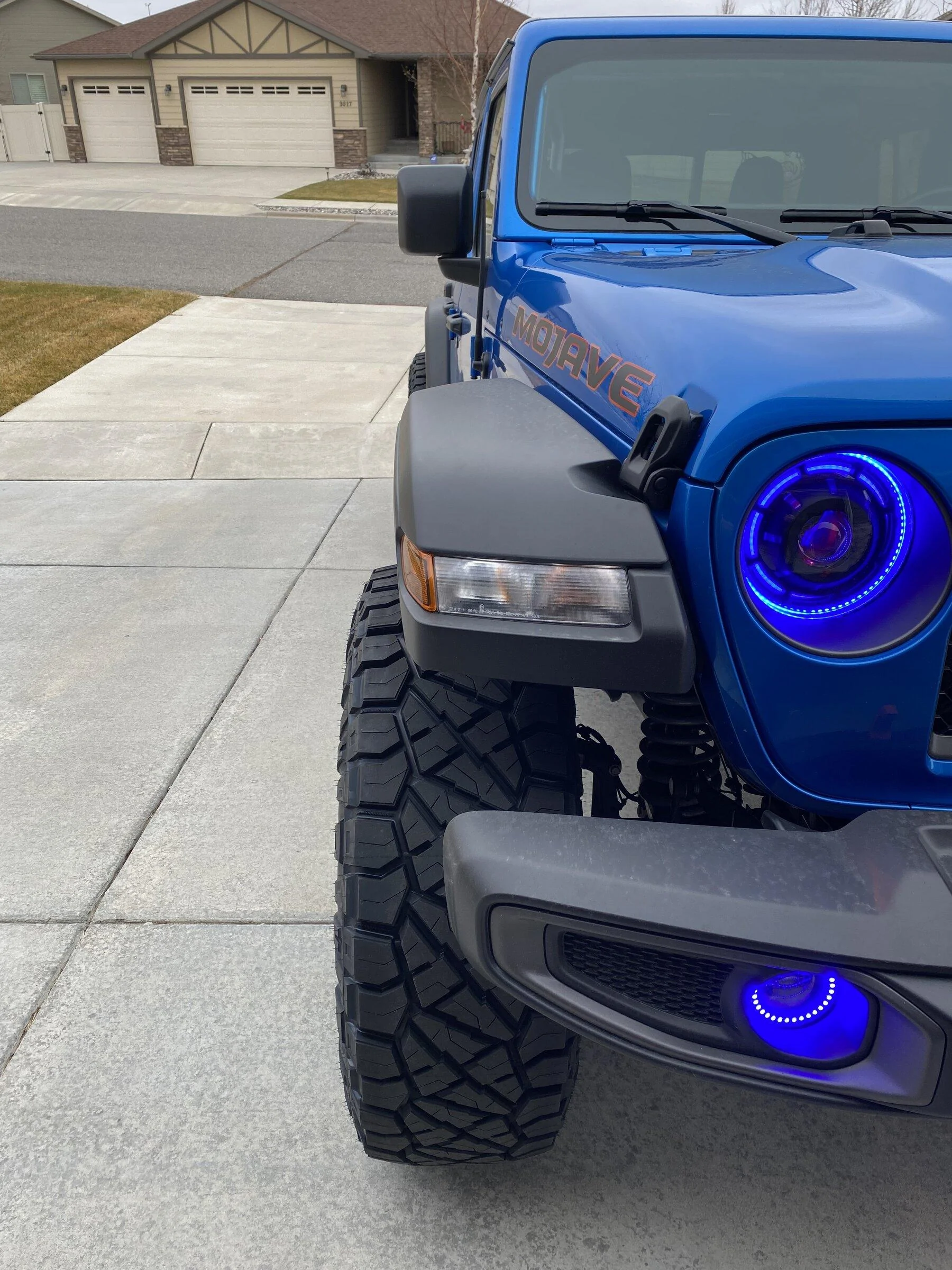 Jeep Gladiator Mojave big tires Jeep3