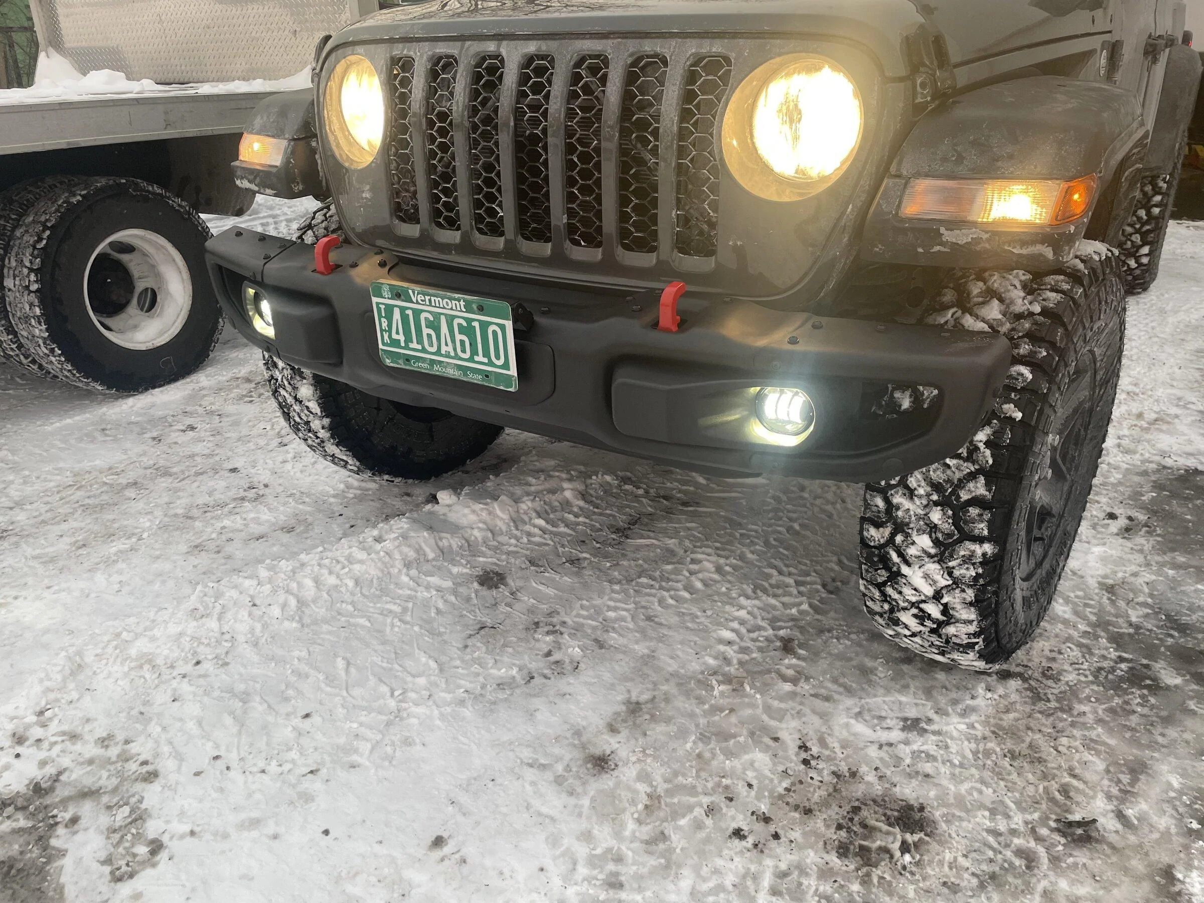 Jeep Gladiator New bumper/winch 61183B2F-DE9F-439E-9CA9-7F8759EAF9BB