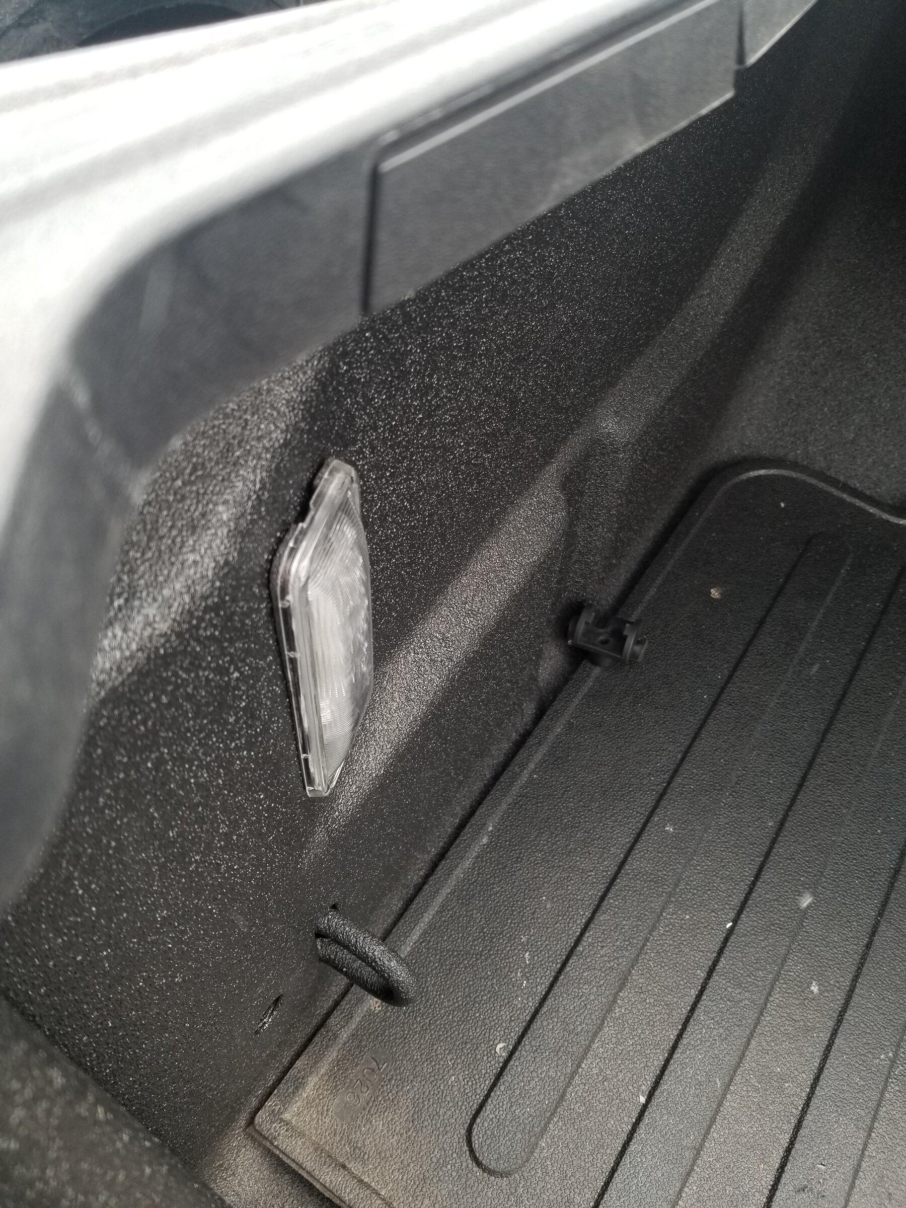 Jeep Gladiator Drunk attacked my Jeep 20220207_120114