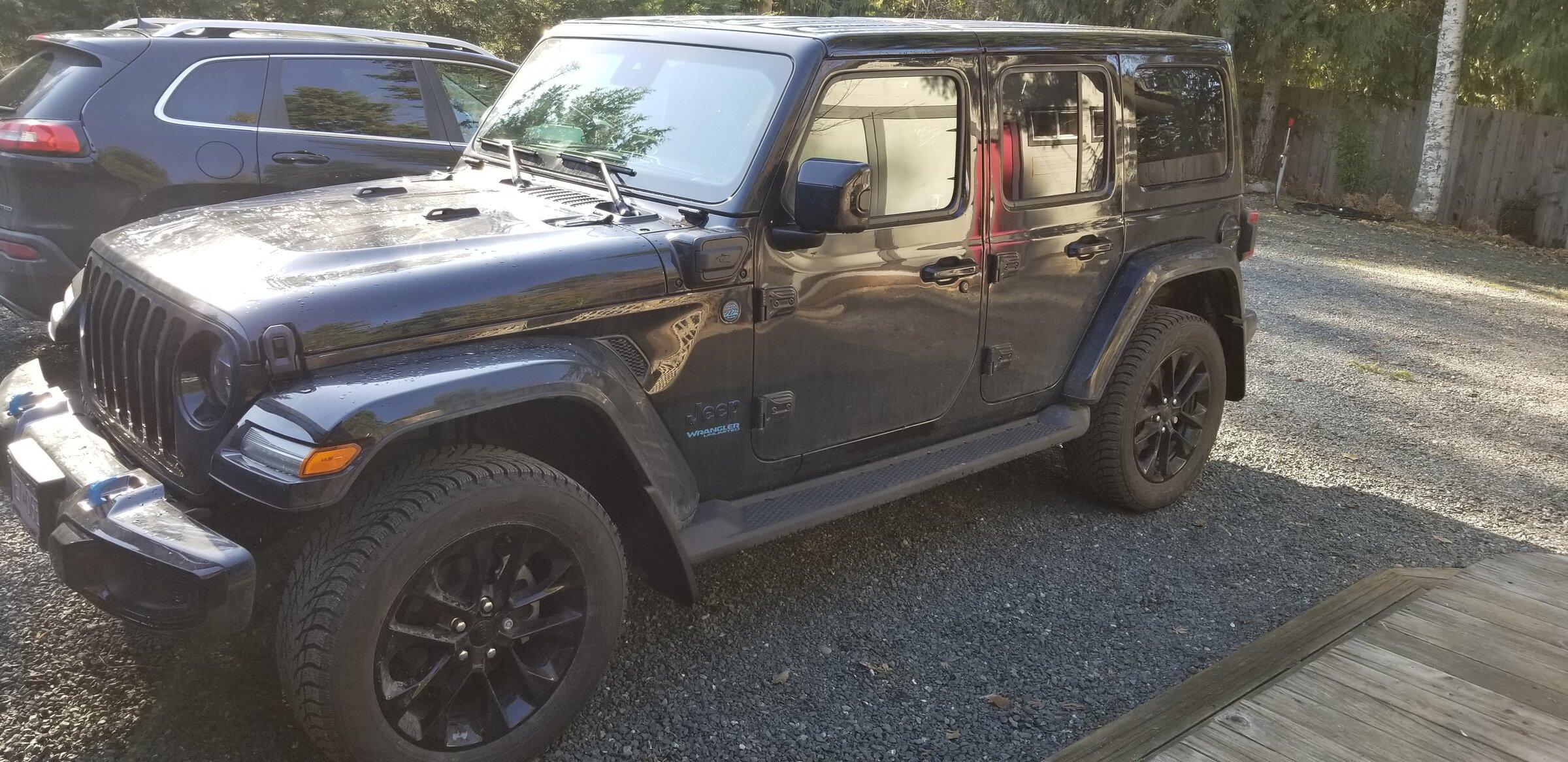 Jeep Gladiator Which second vehicles compliment the gladiator best? 20220207_125546