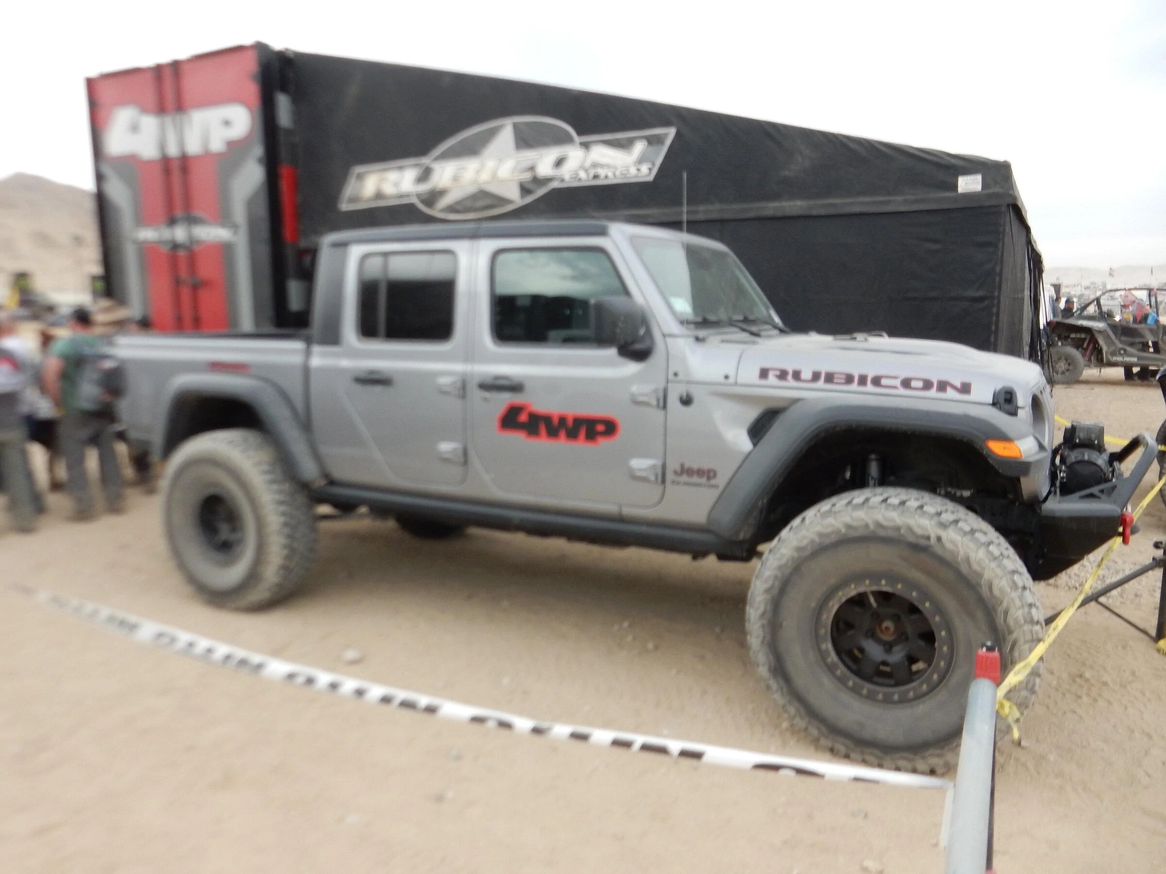 Jeep Gladiator Gladiators at the King of the Hammers (Update - Gladiators at the S.S.S.S. Sept '22) DSCN0244